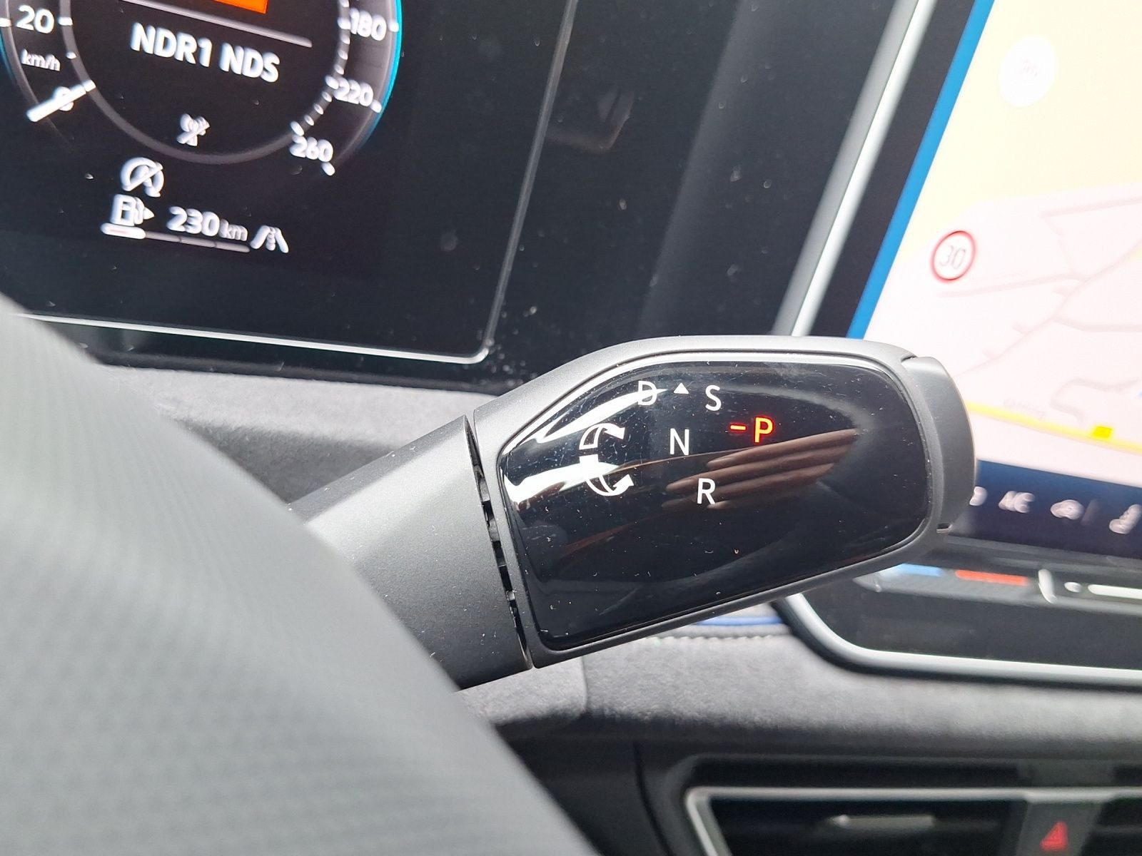 Volkswagen Tiguan – Bild 11