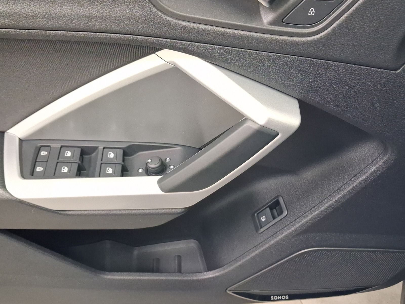 Audi Q3 – Bild 8