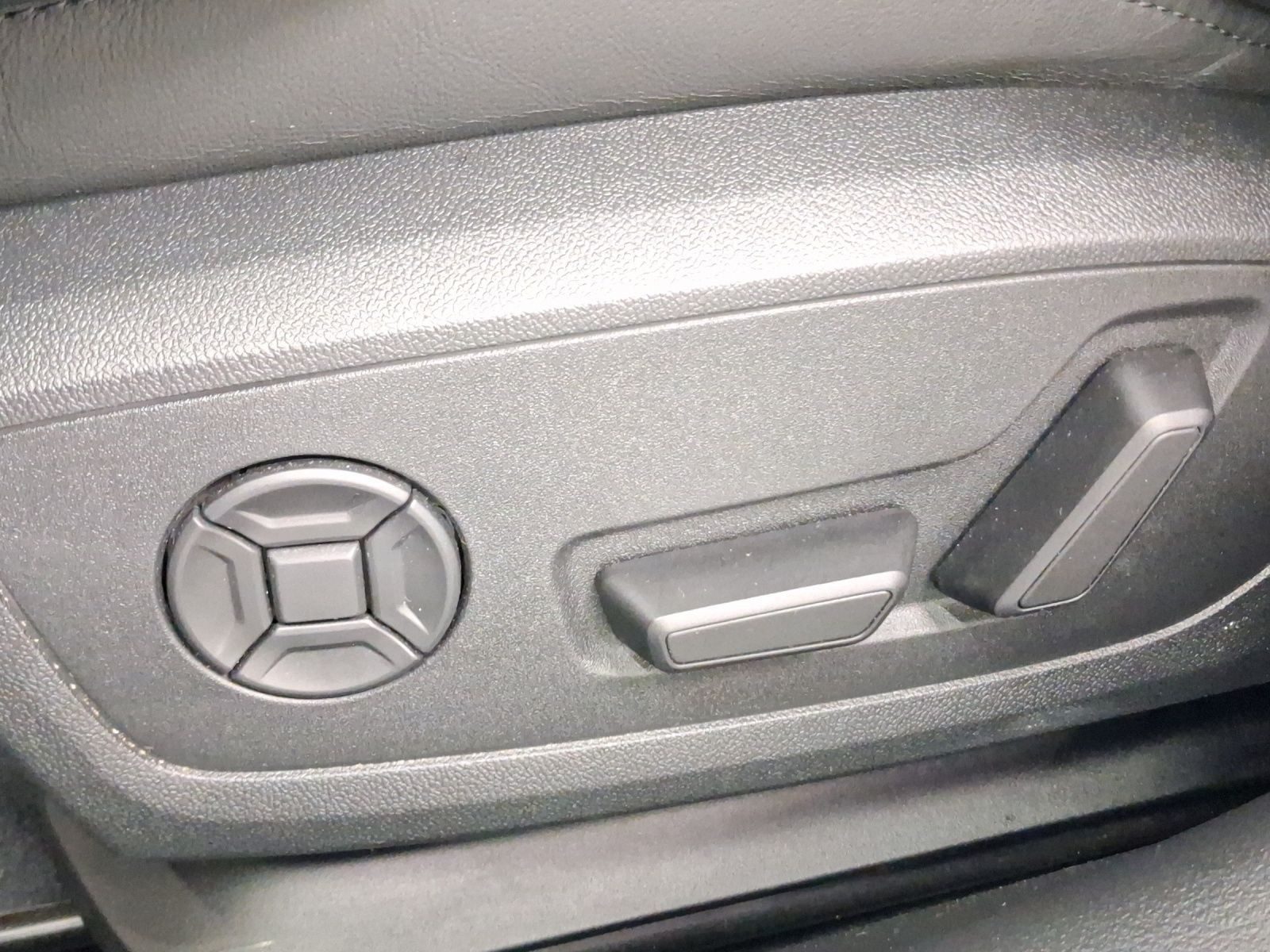 Audi S6 Avant – Bild 21