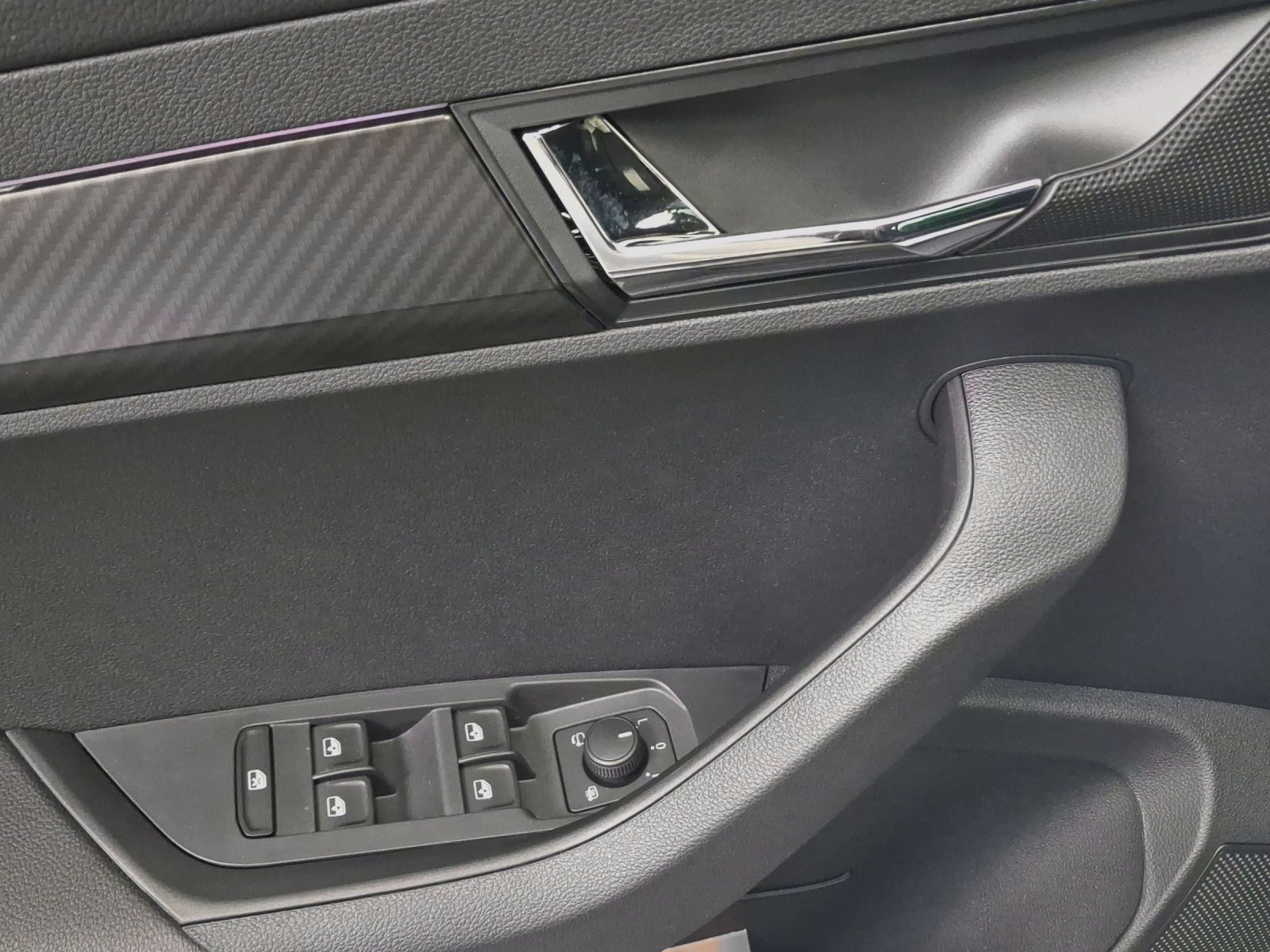 Skoda Karoq – Bild 8