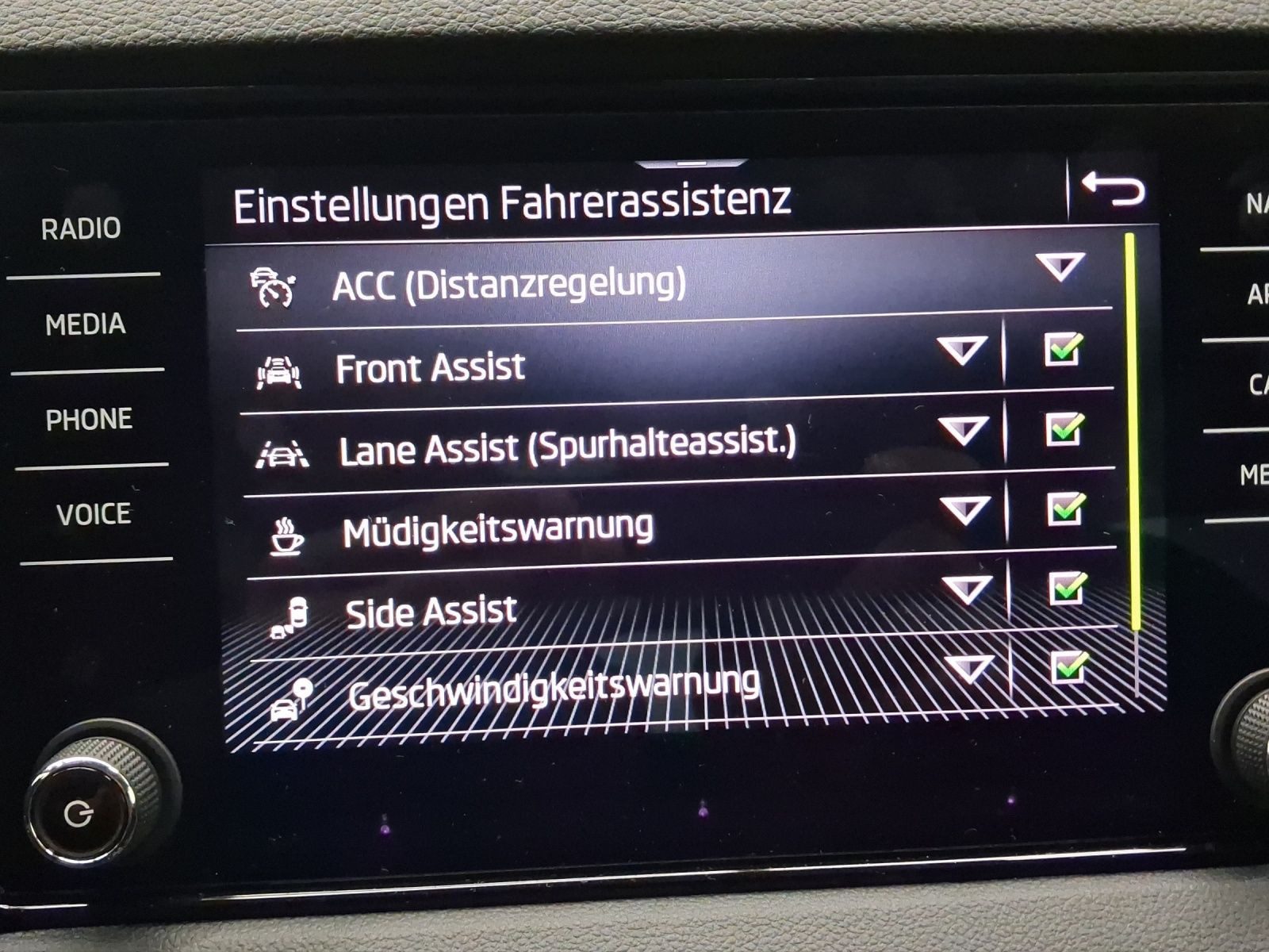 Skoda Karoq – Bild 12