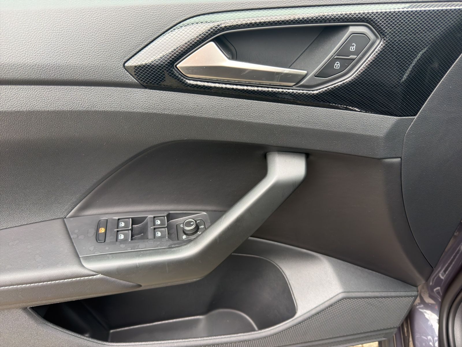 Volkswagen T-Cross – Bild 8