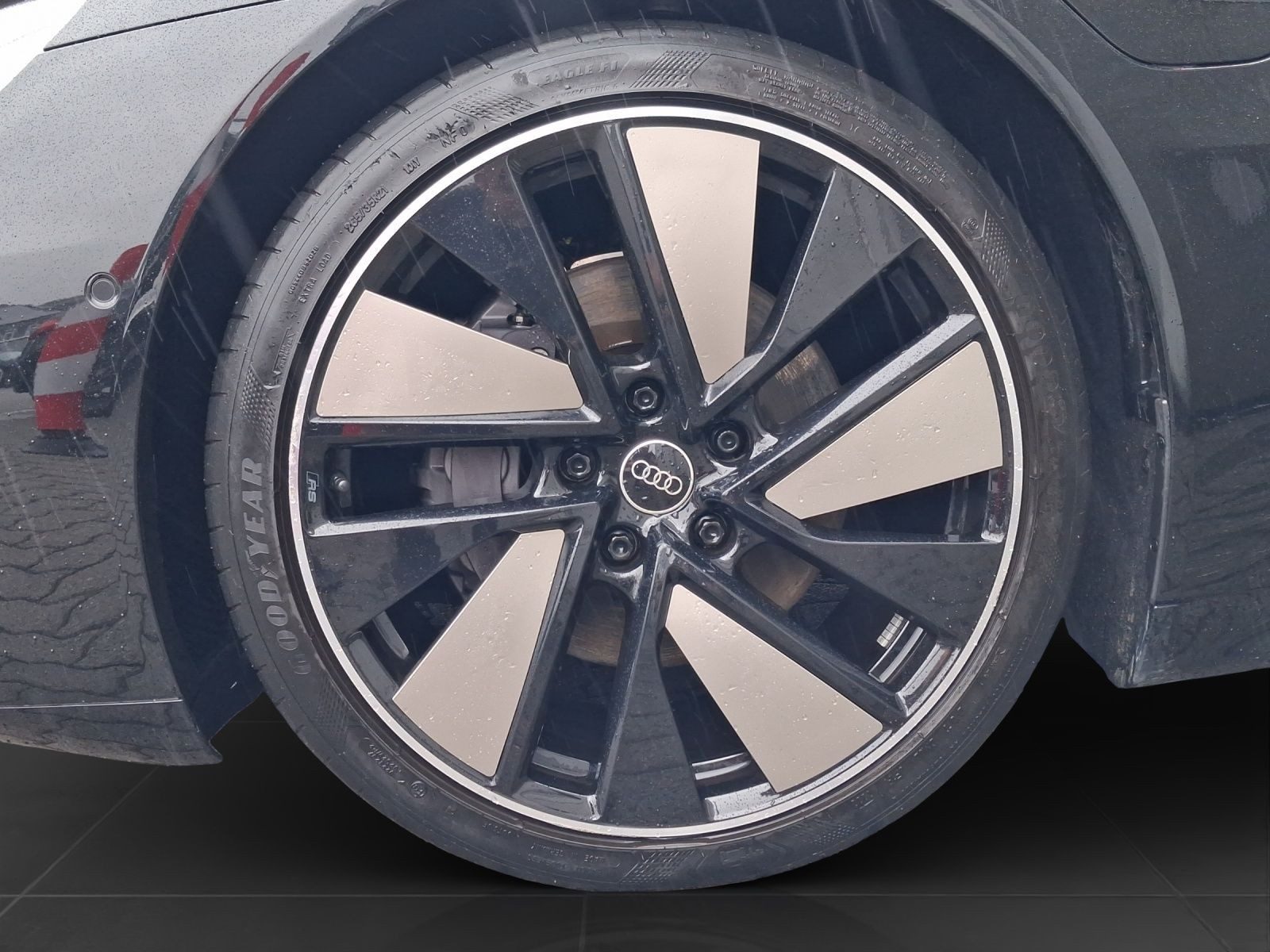 Audi e-tron GT quattro – Foto 7