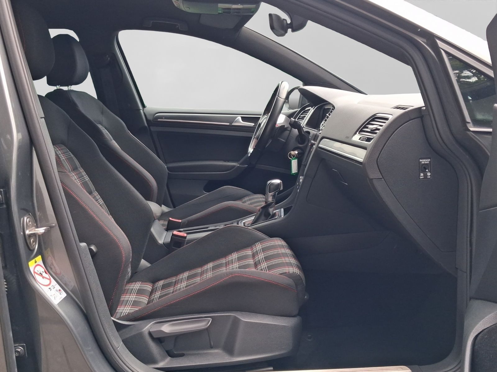Volkswagen Golf GTI – Bild 4