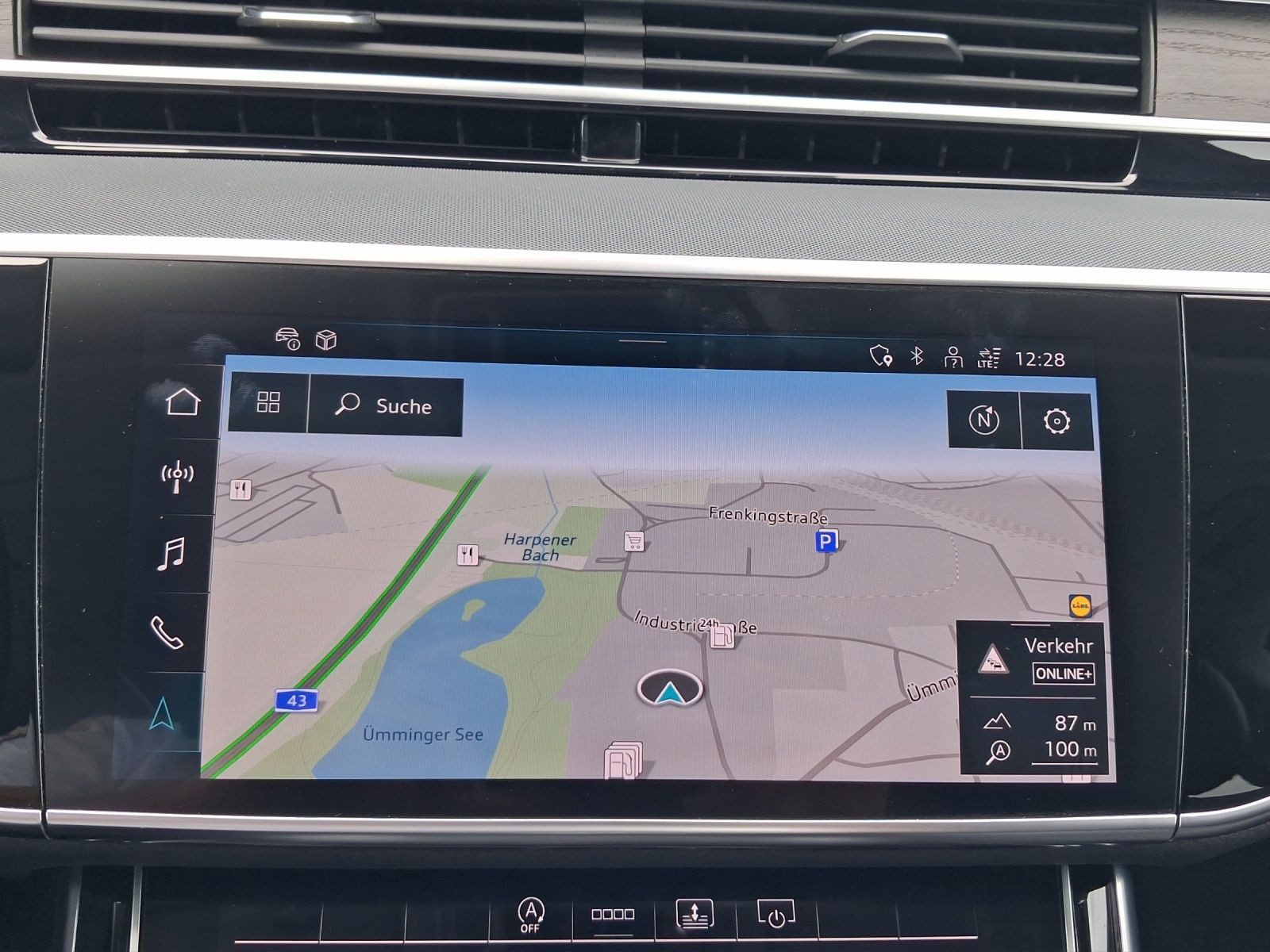 Audi A8 – Bild 14