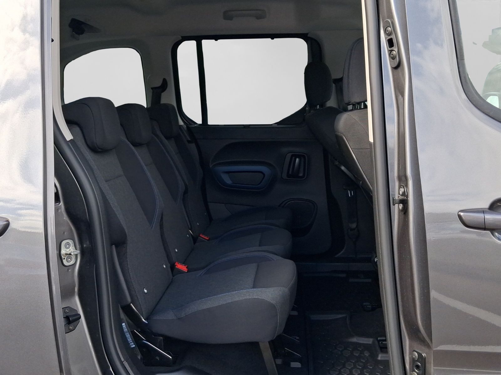 Peugeot Rifter – Bild 6
