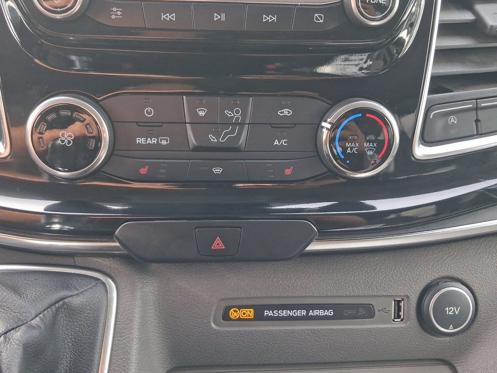 Ford Tourneo – Bild 16