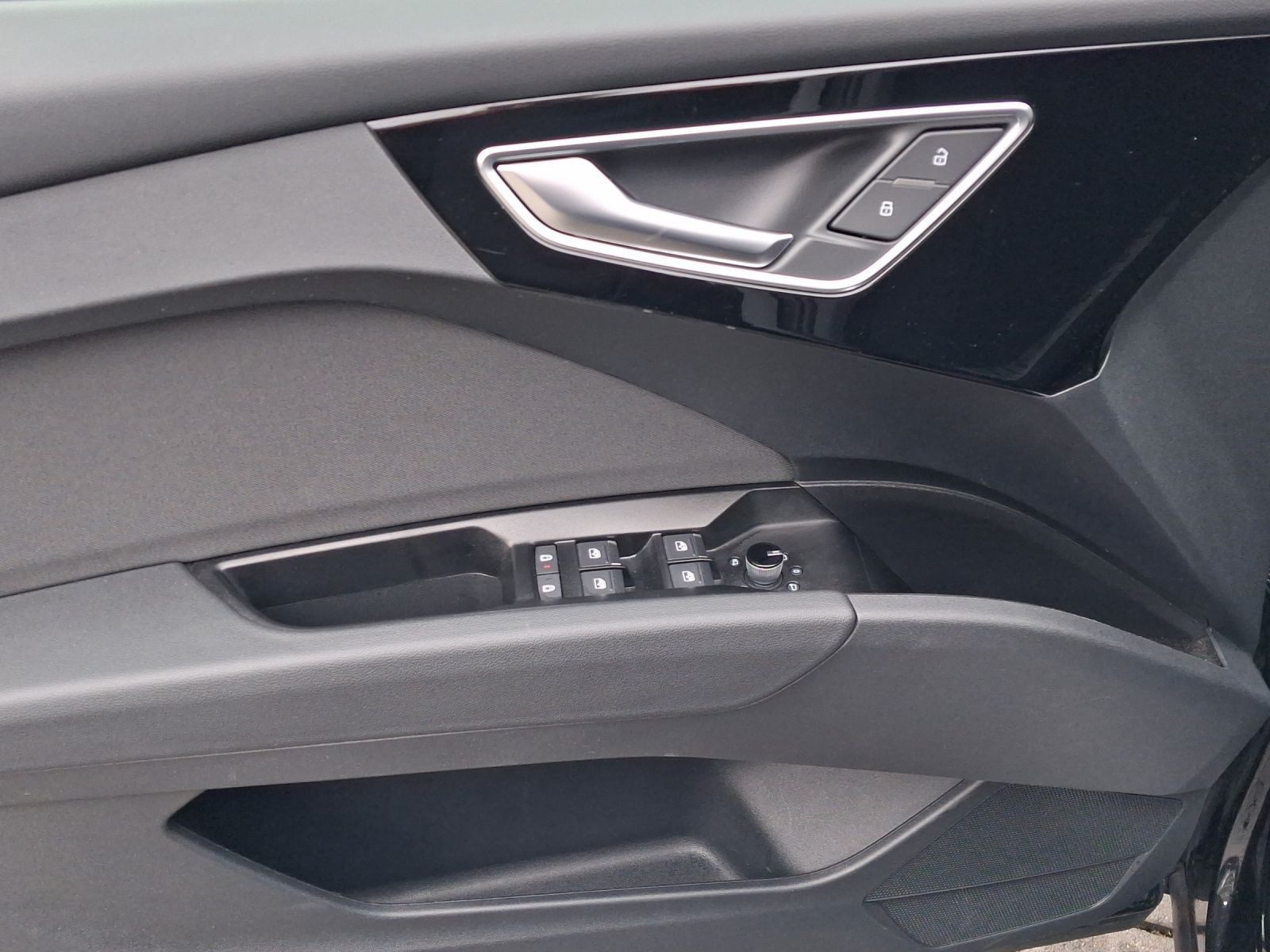 Audi Q4 e-tron – Bild 8