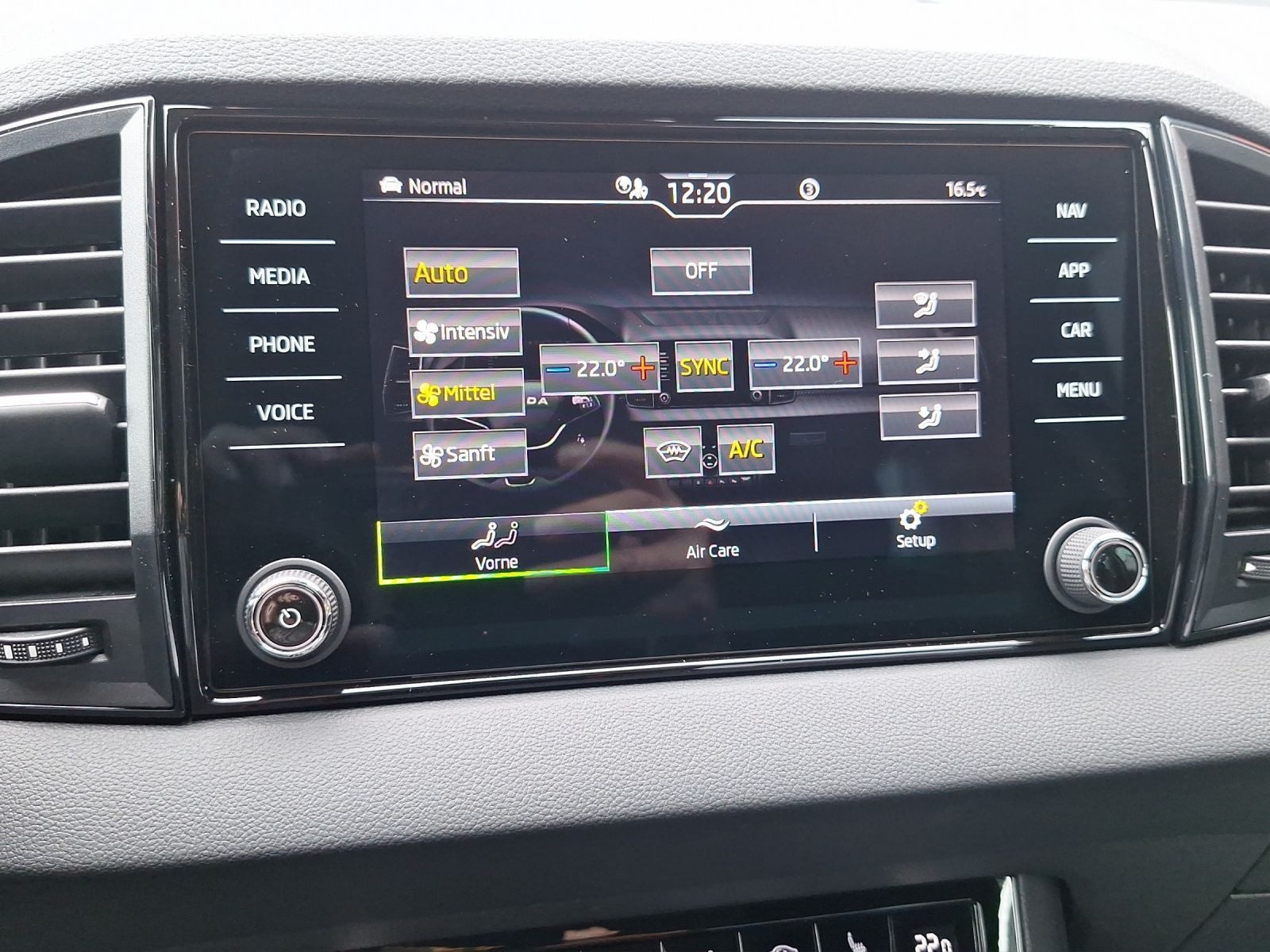 Skoda Karoq – Foto 15