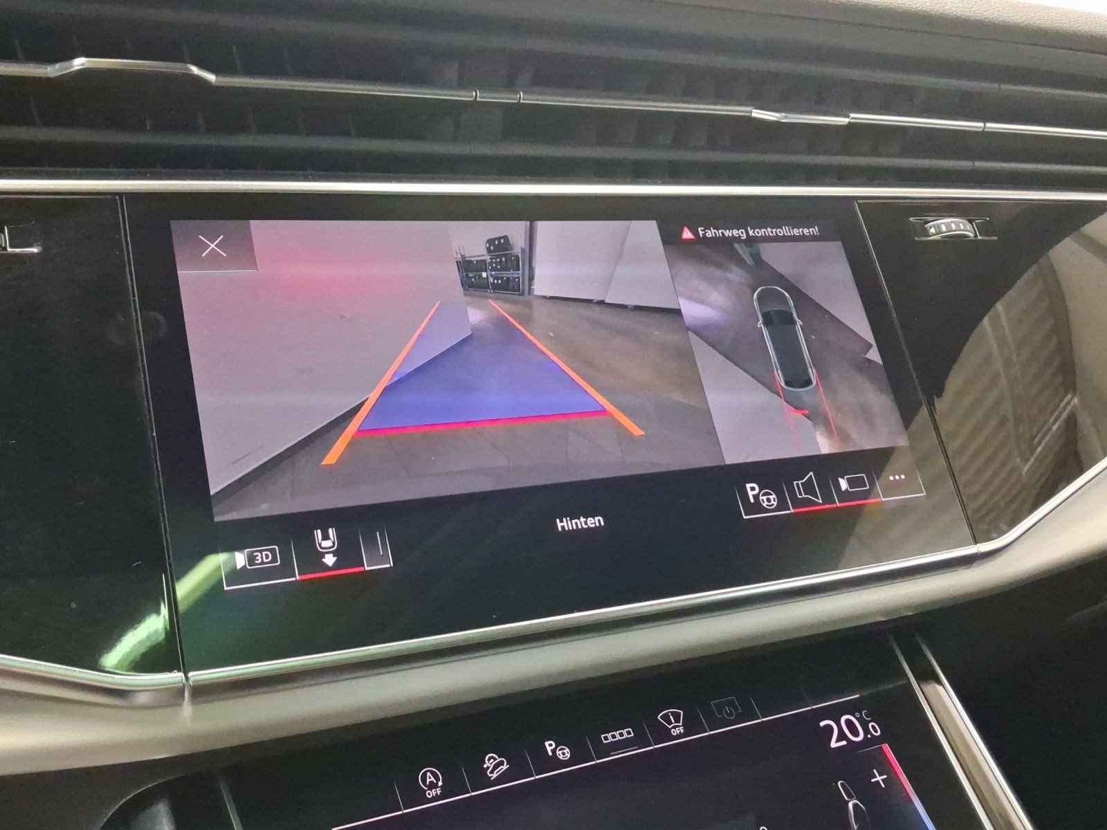 Audi Q8 – Foto 15