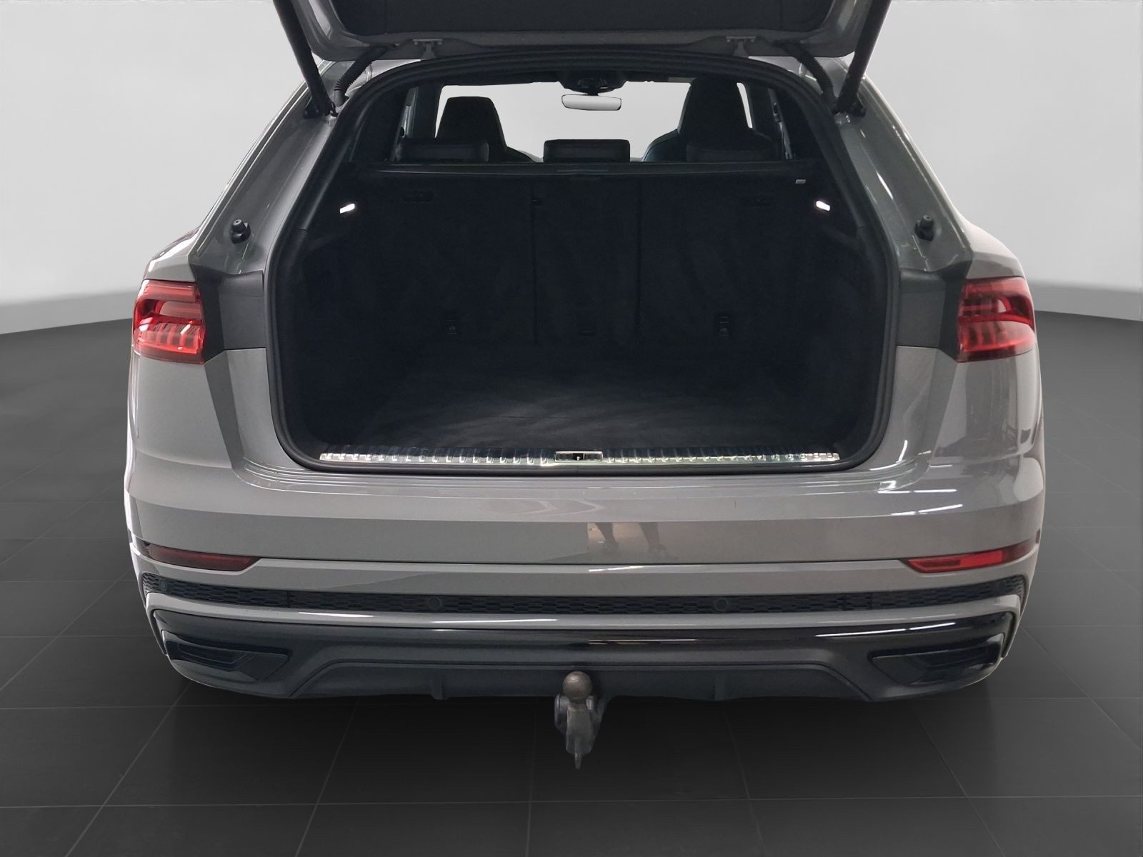 Audi Q8 – Foto 17