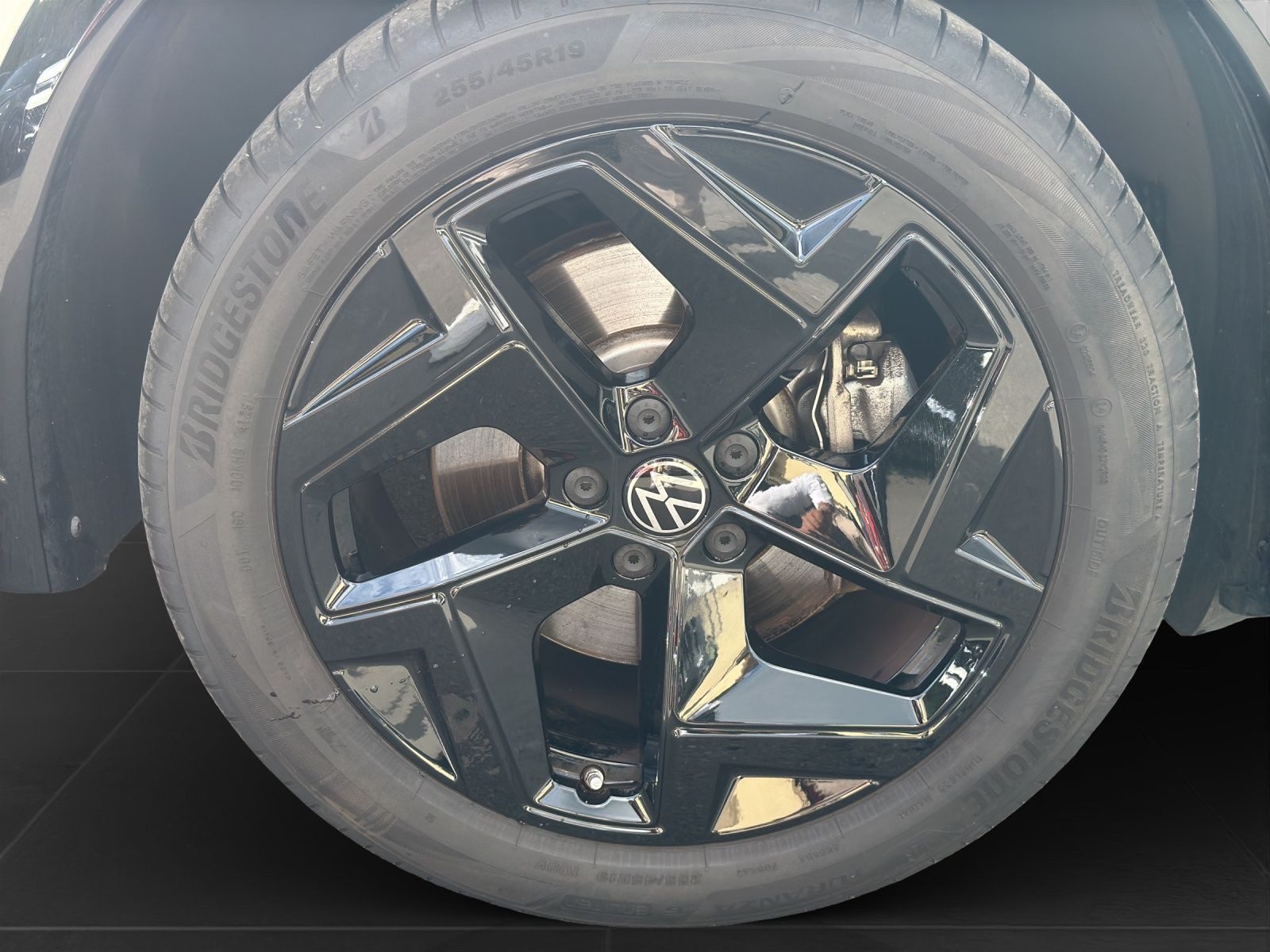 Volkswagen Tiguan – Bild 7
