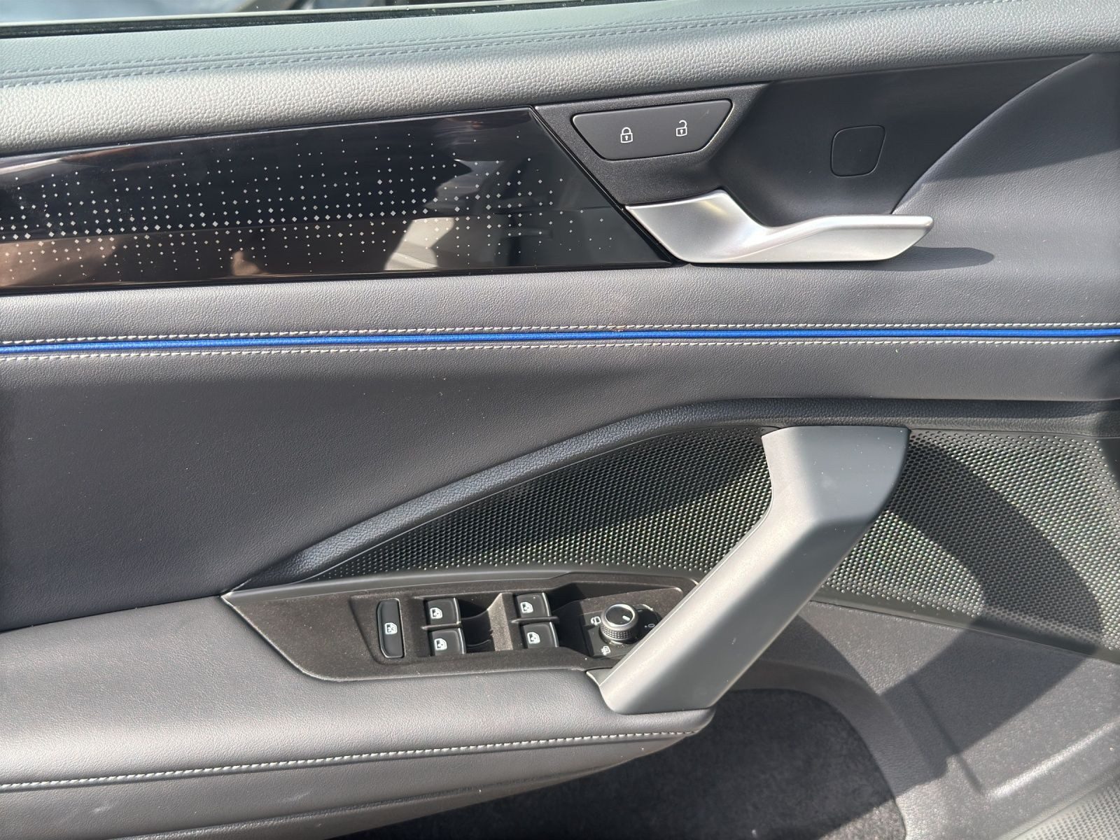 Volkswagen Tiguan – Bild 8