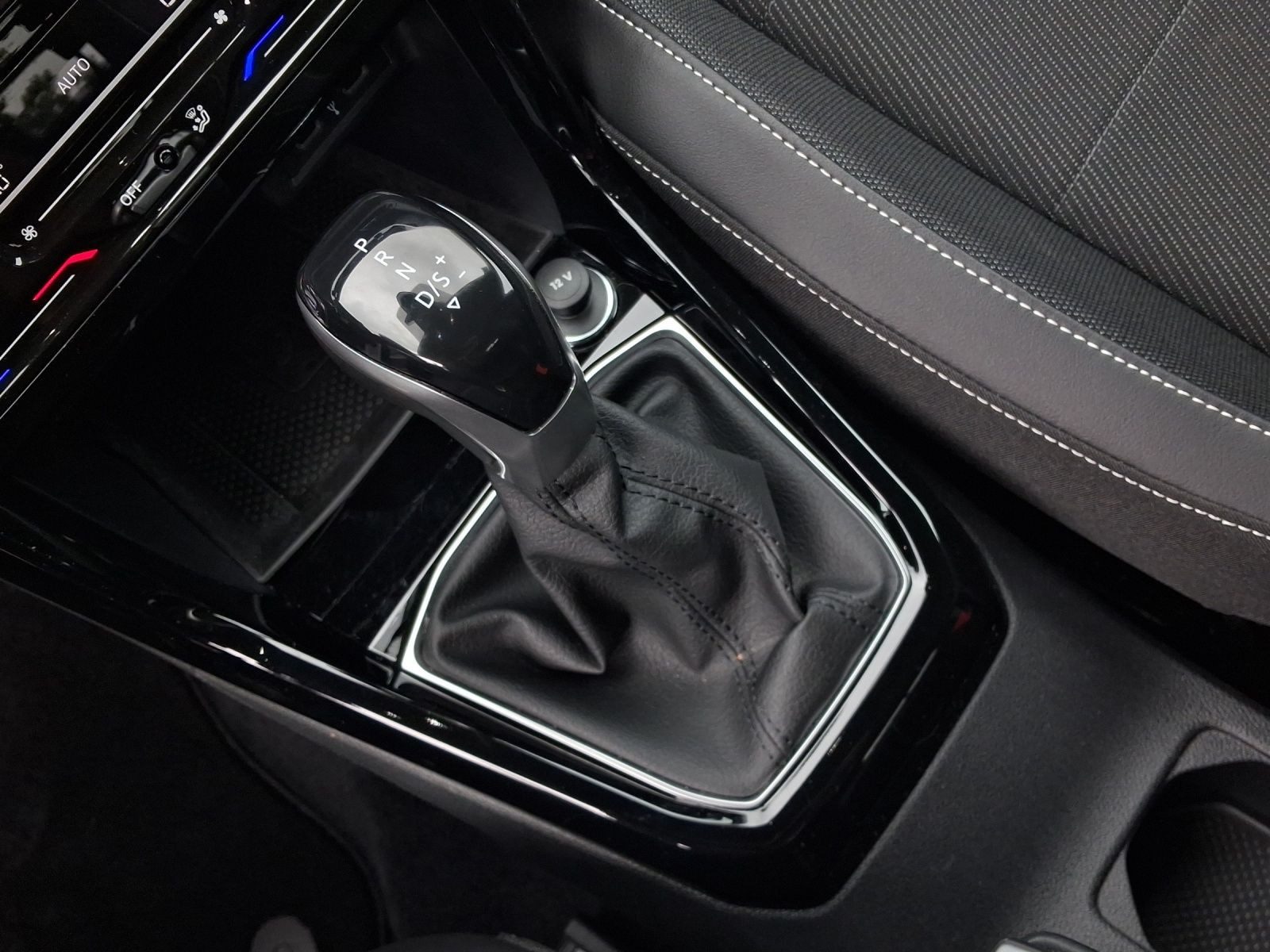 Volkswagen T-Cross – Bild 10