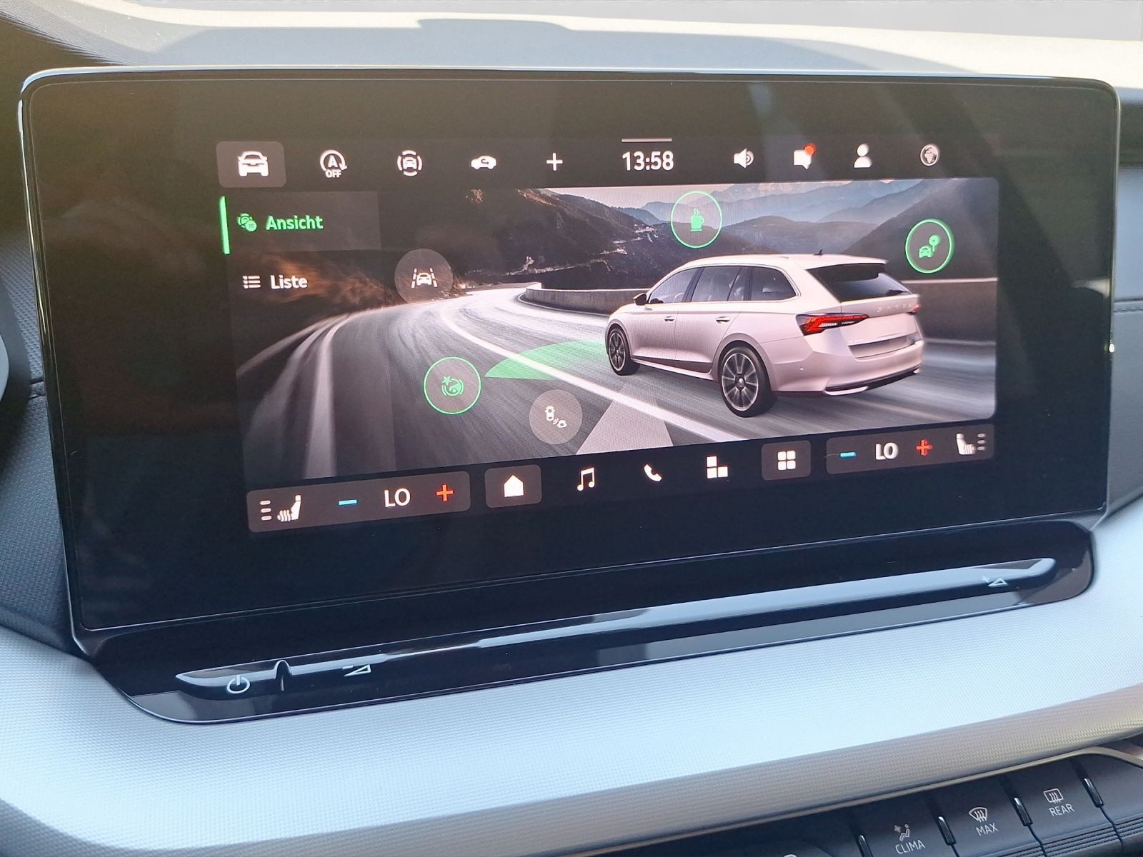 Skoda Octavia – Foto 13