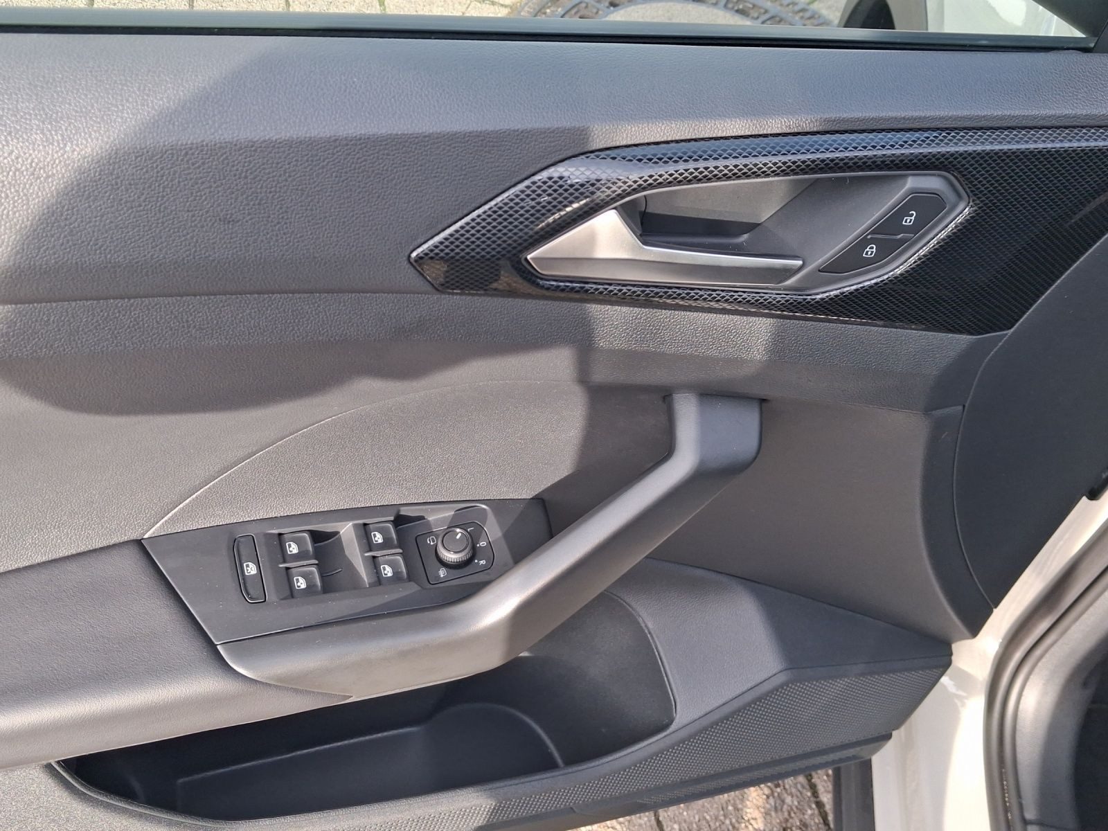 Volkswagen T-Cross – Bild 8