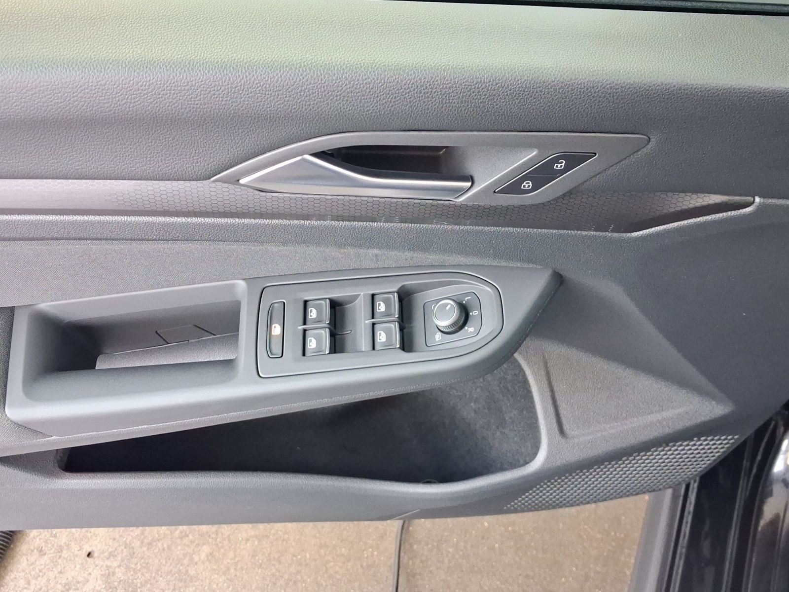 Volkswagen Golf GTI – Bild 8