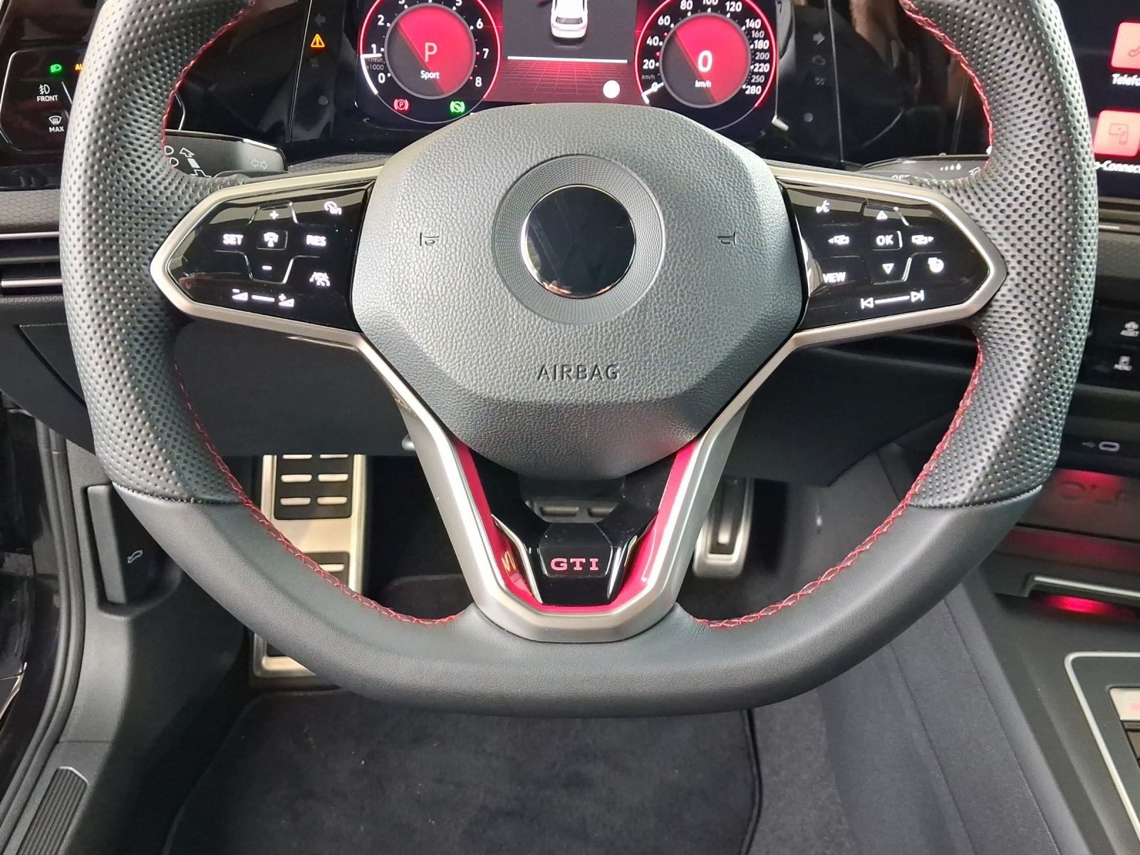 Volkswagen Golf GTI – Bild 9