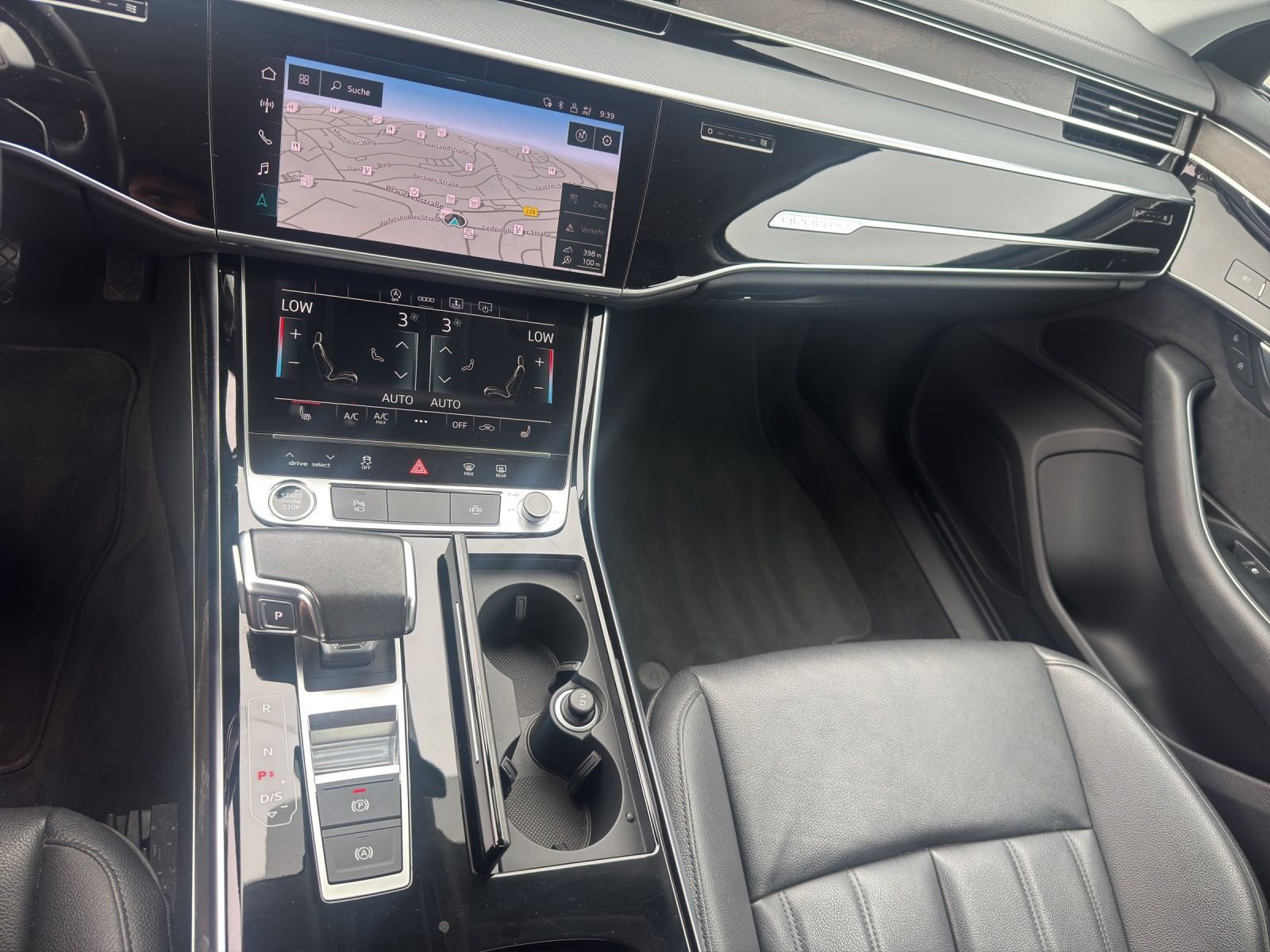Audi A8 – Bild 11