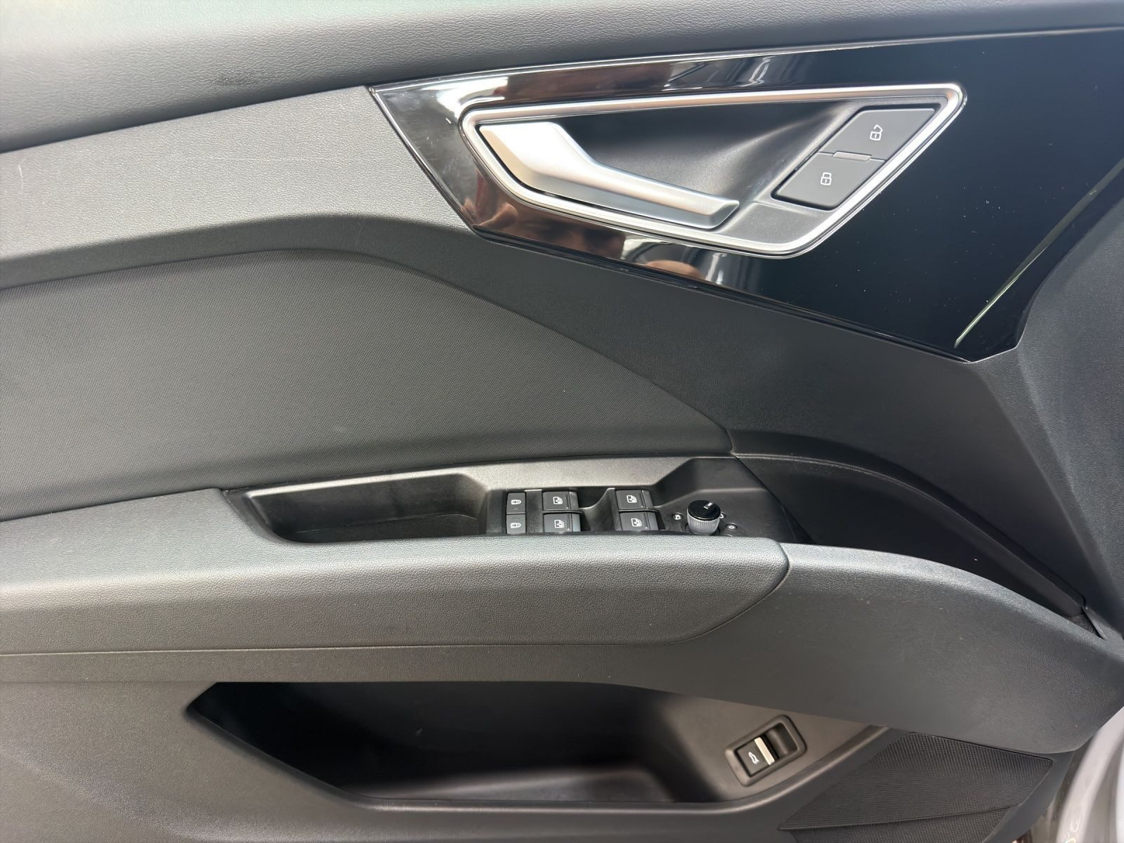 Audi Q4 e-tron – Bild 8