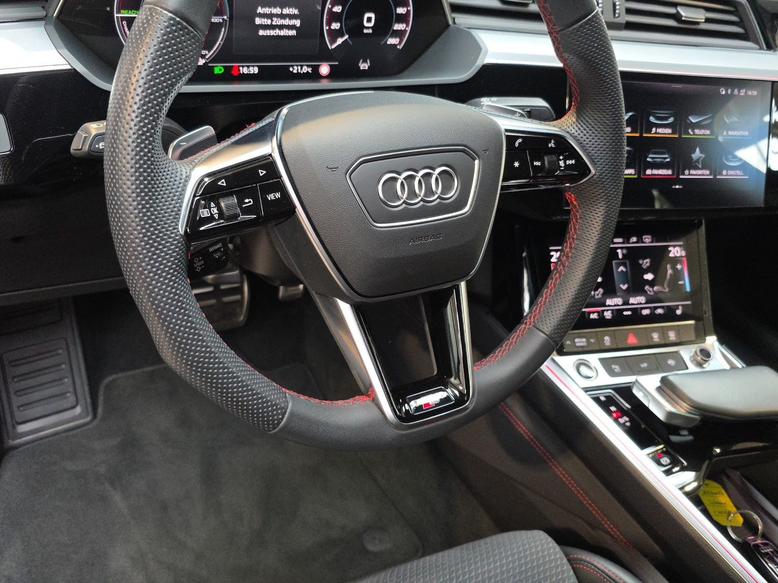 Audi Q8 Sportback e-tron – Bild 9