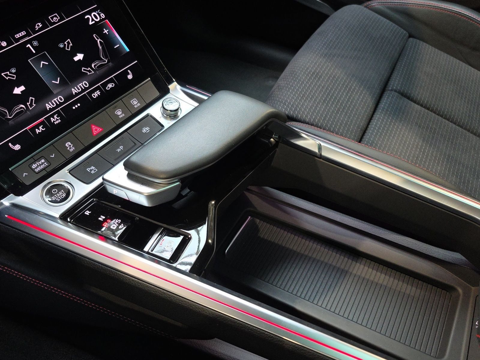 Audi Q8 Sportback e-tron – Bild 11