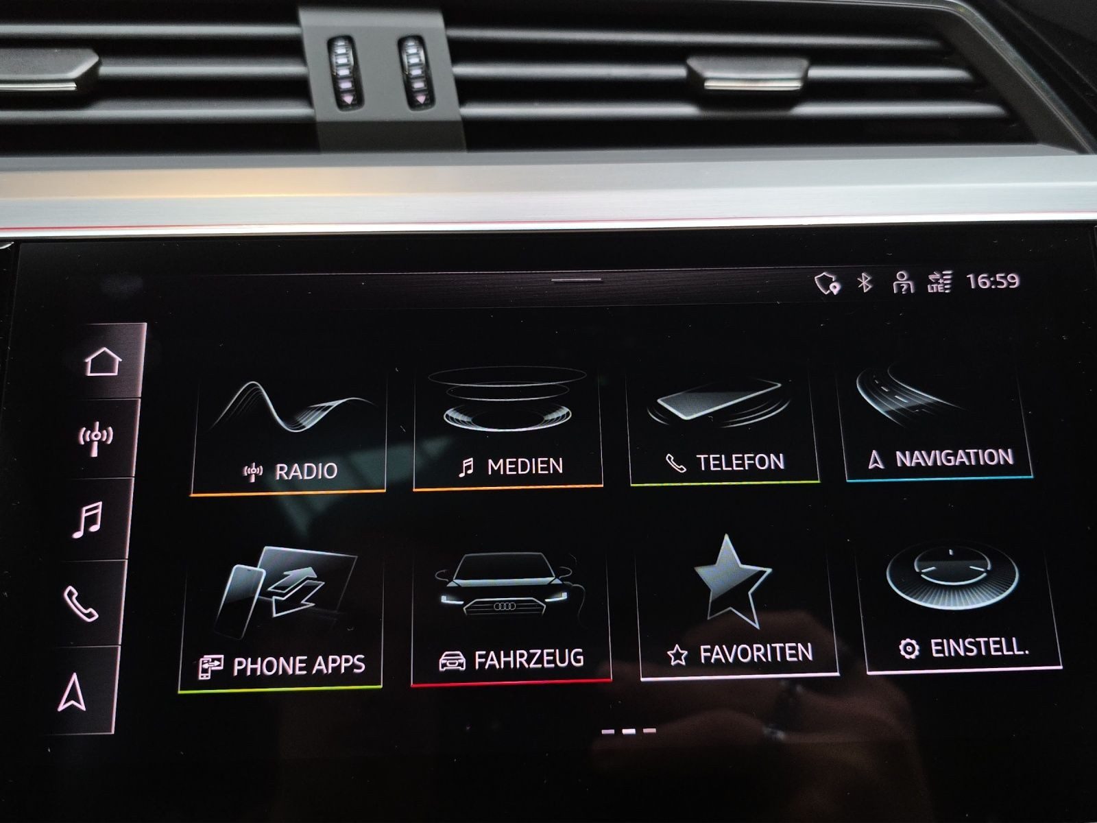 Audi Q8 Sportback e-tron – Bild 12