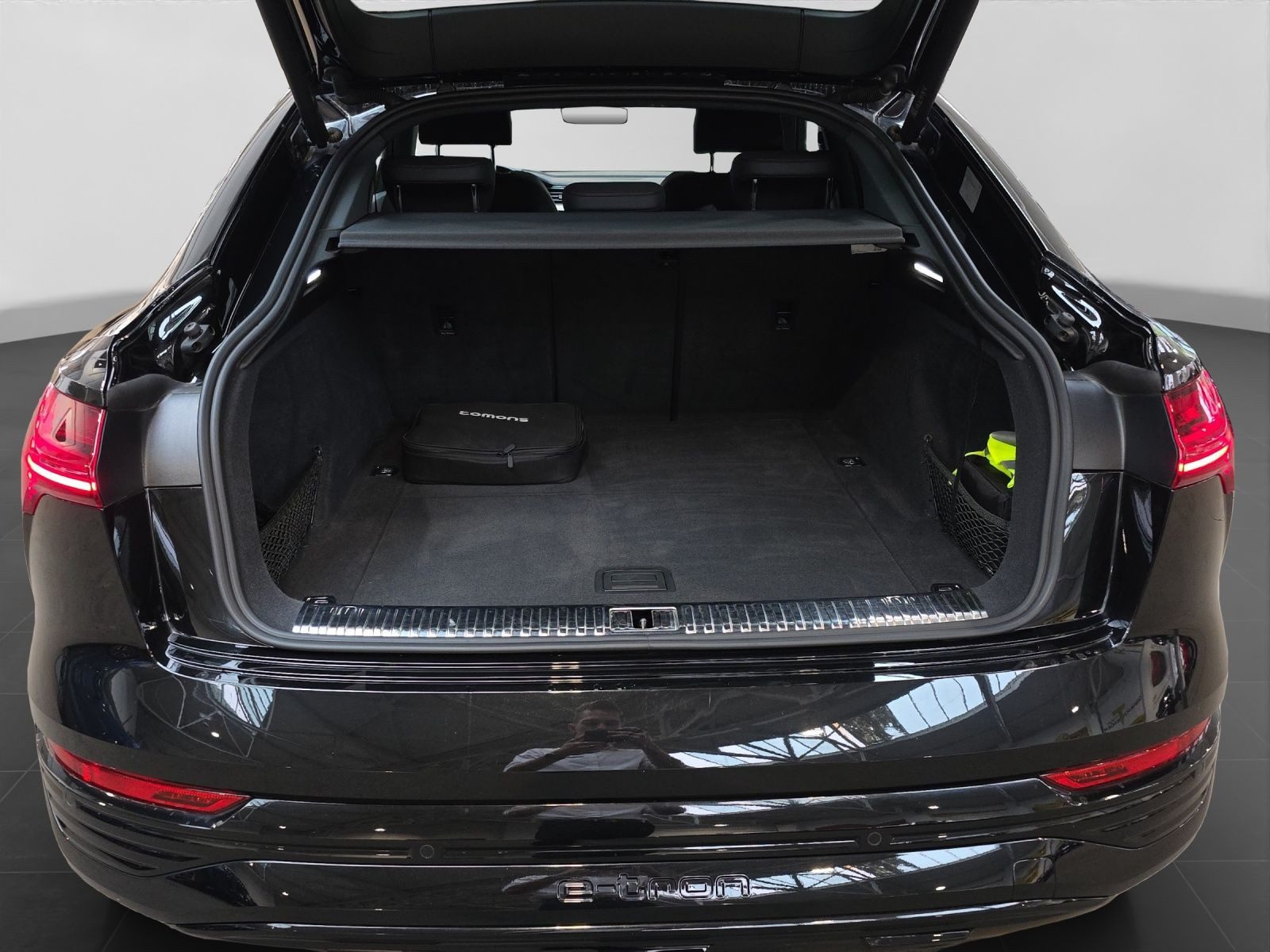 Audi Q8 Sportback e-tron – Bild 17