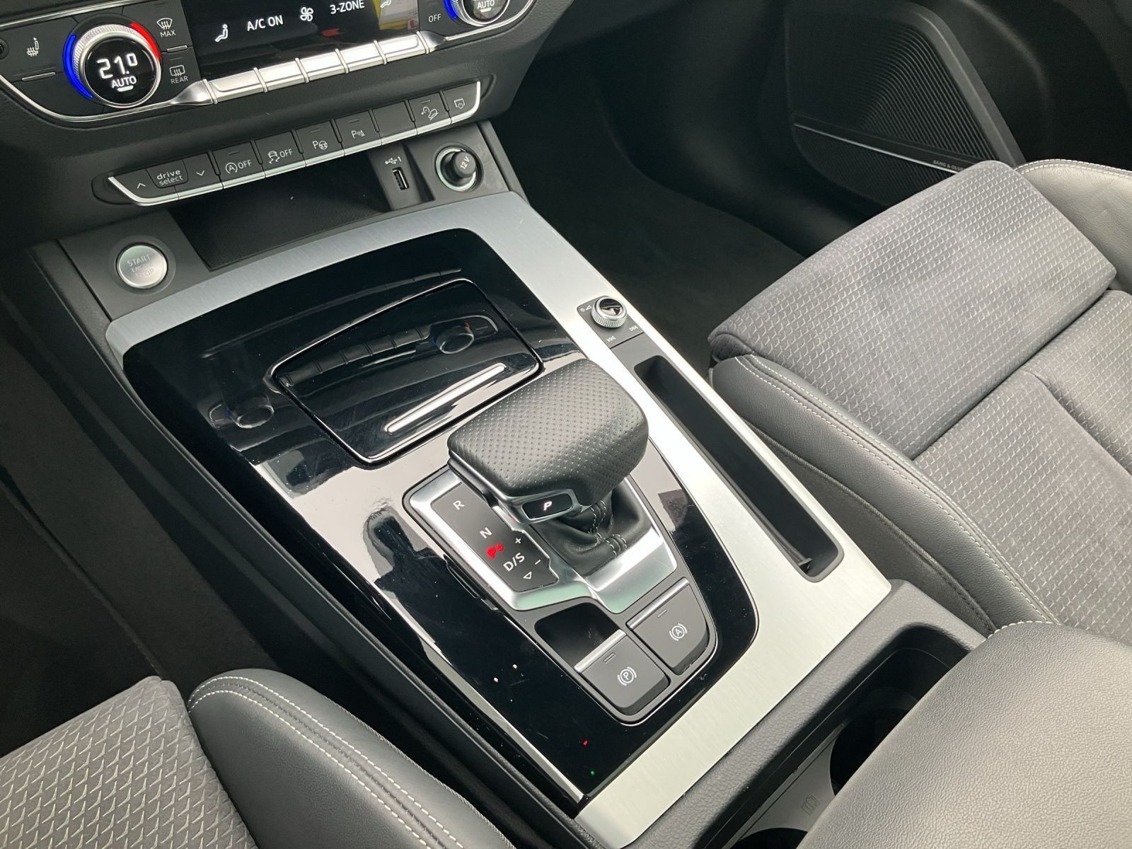 Audi Q5 – Foto 11