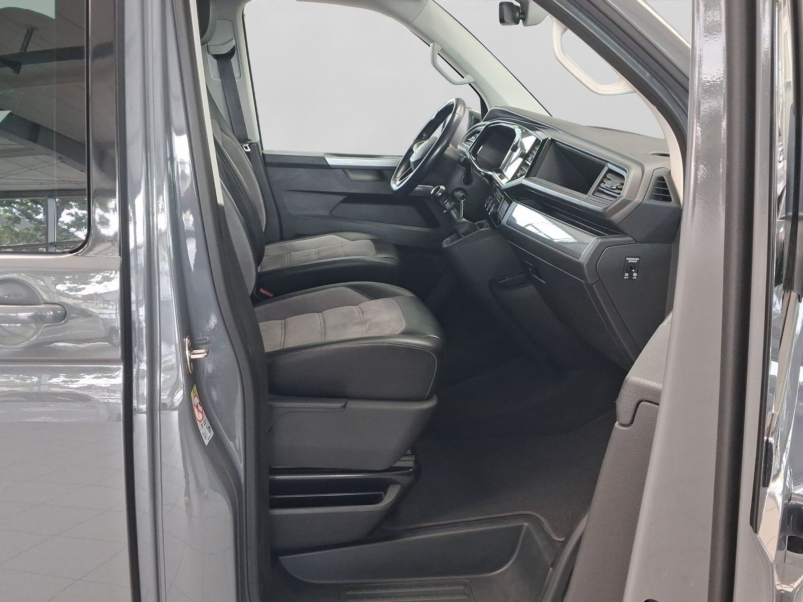 Volkswagen T6.1 Multivan – Foto 4