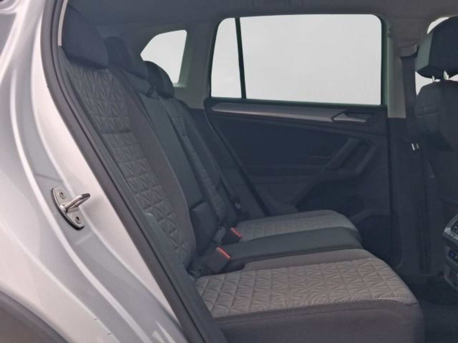 Volkswagen Tiguan – Bild 6