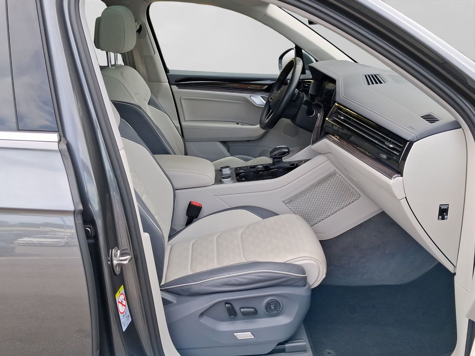 Volkswagen Touareg – Bild 4