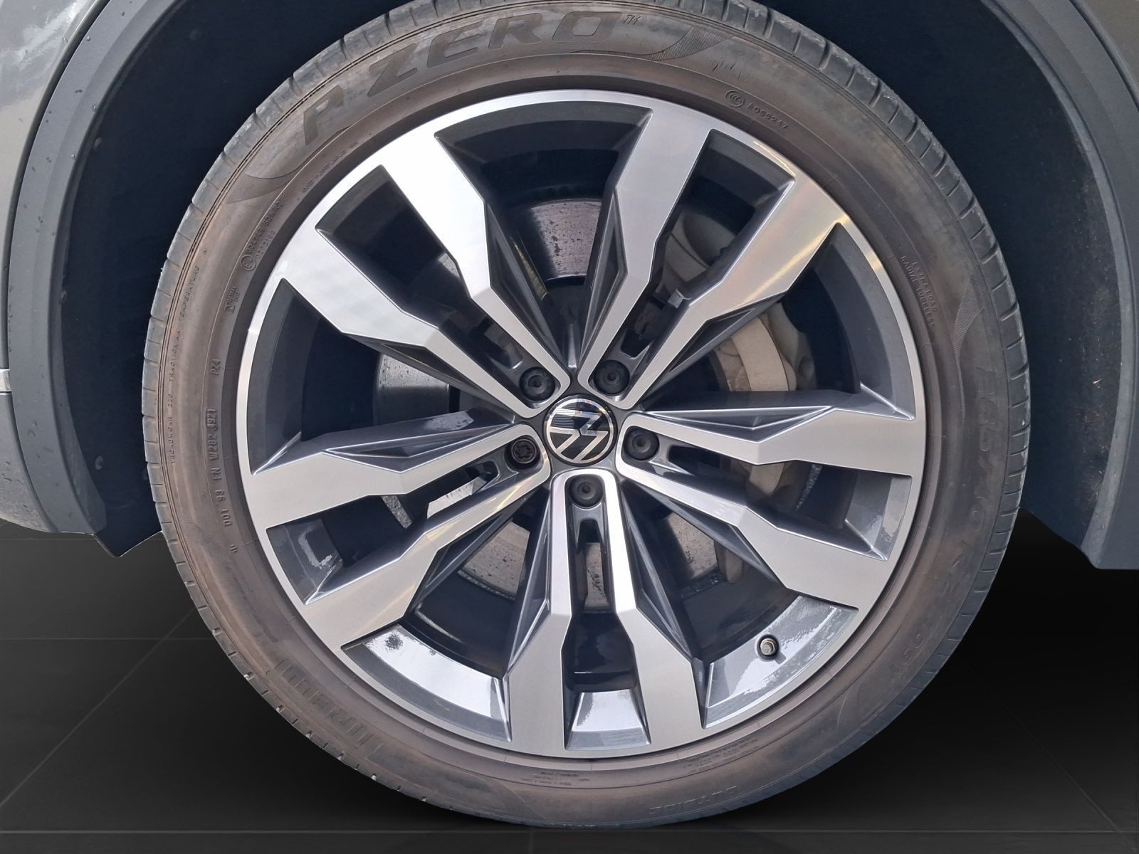 Volkswagen Touareg – Bild 7