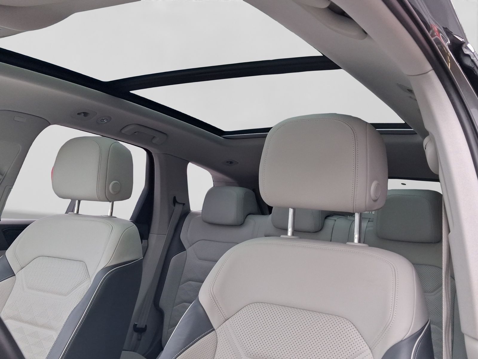 Volkswagen Touareg – Bild 17