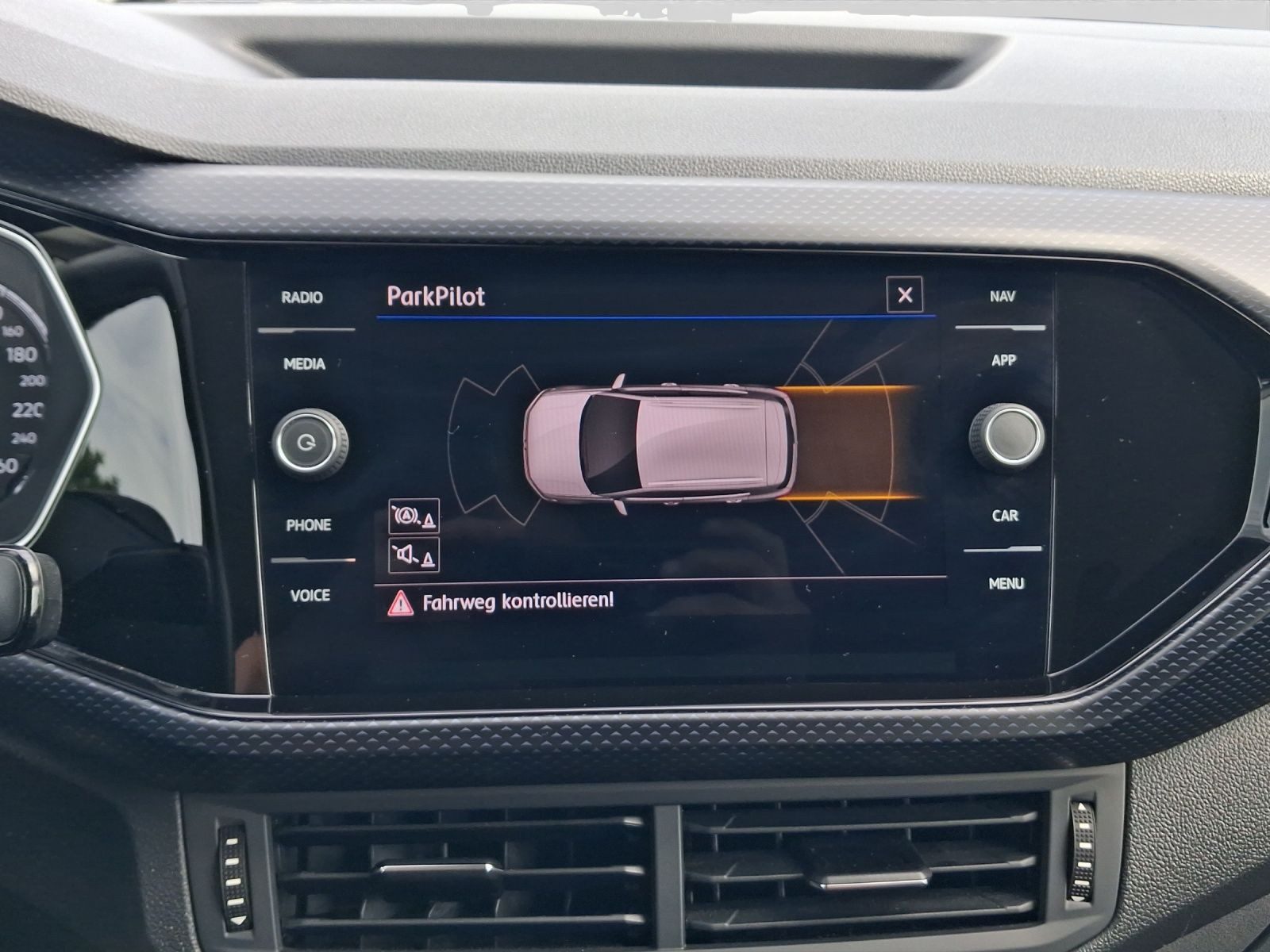 Volkswagen T-Cross – Foto 15
