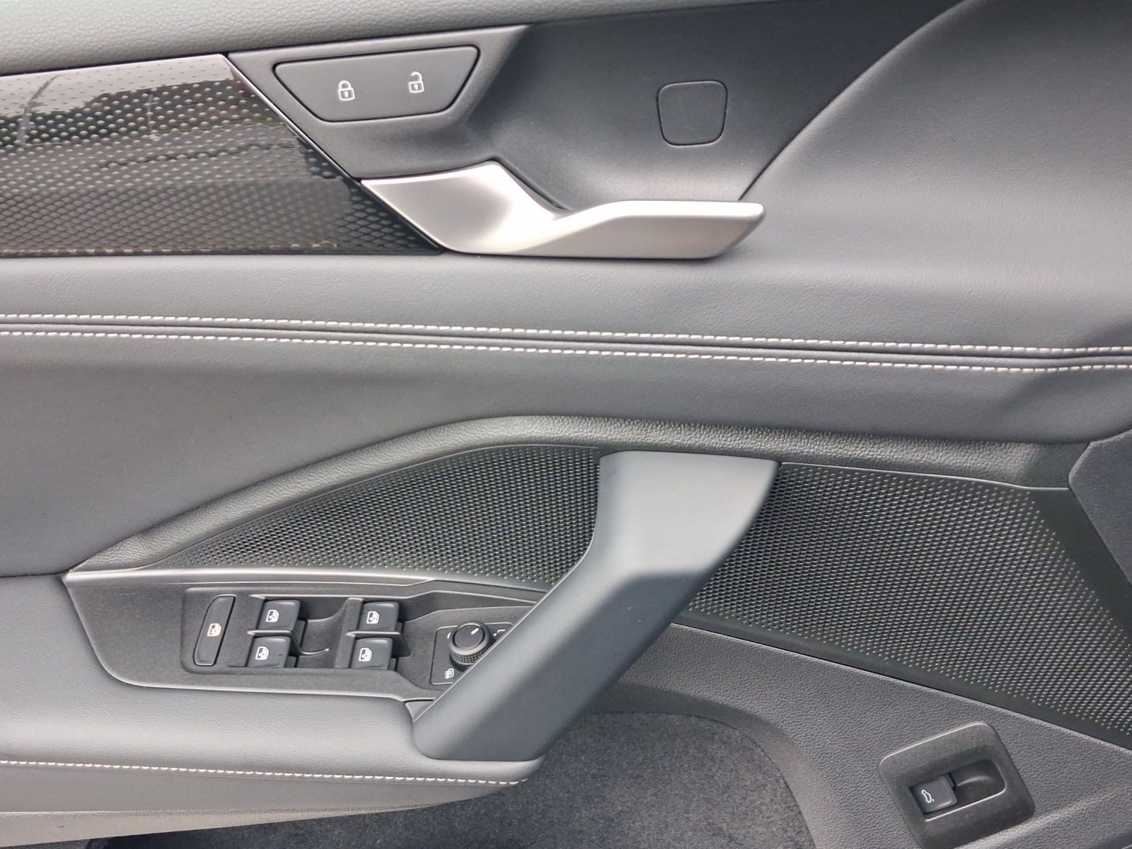Volkswagen Tiguan – Bild 8