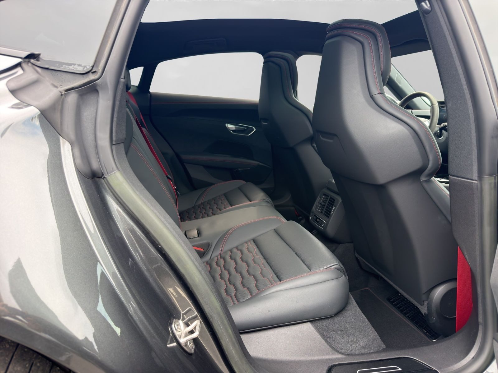 Audi RS e-tron GT – Foto 6