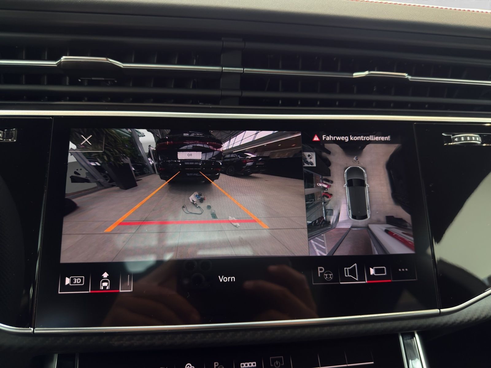Audi Q8 – Foto 13