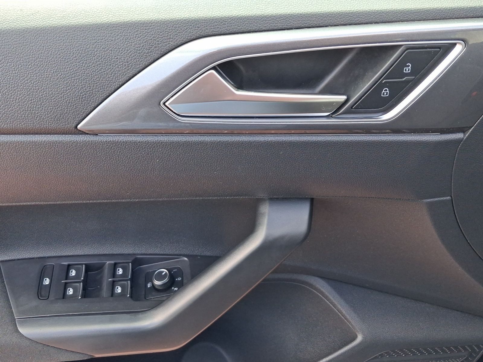 Volkswagen Polo – Bild 8
