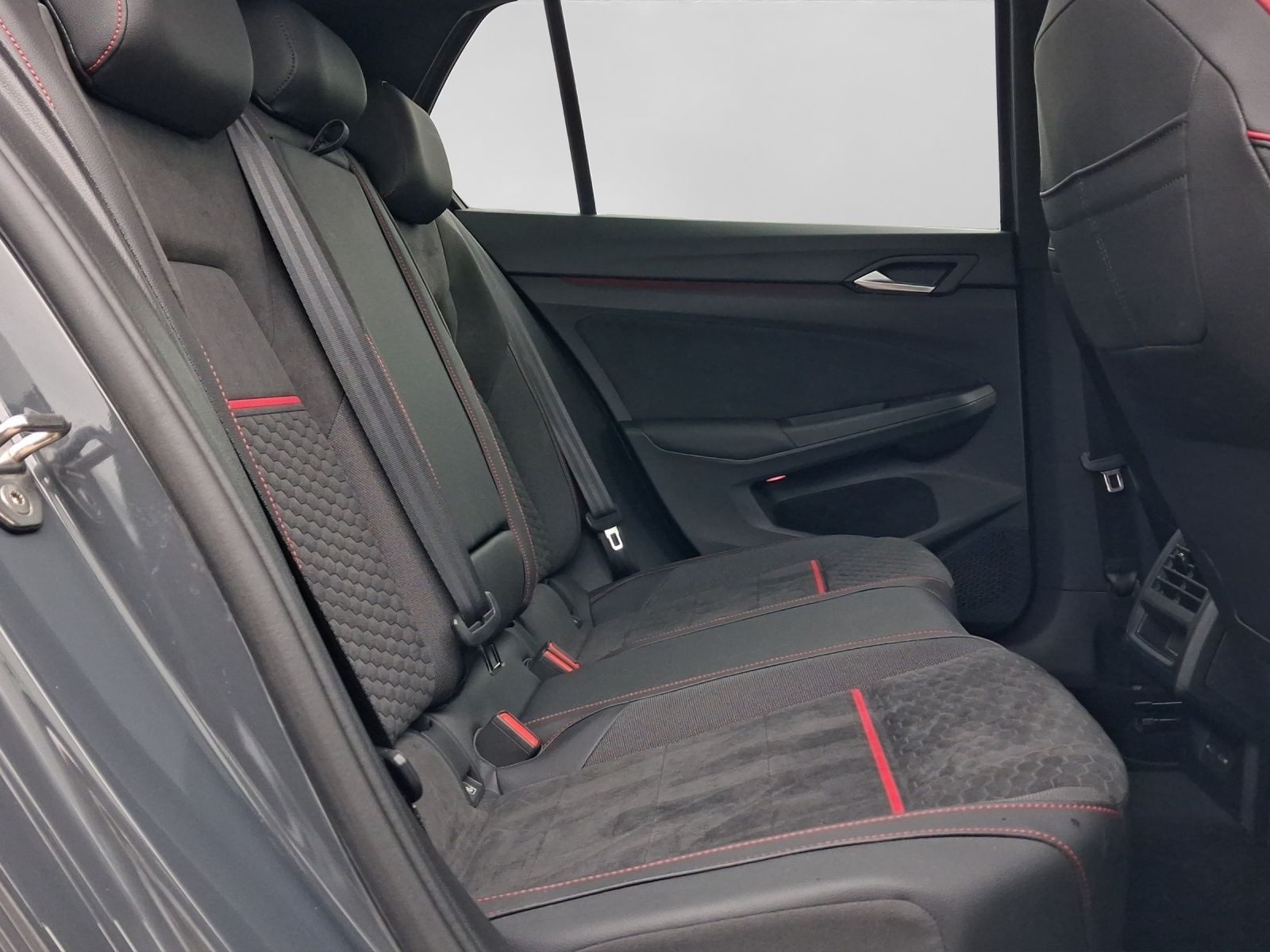 Volkswagen Golf GTI – Bild 6