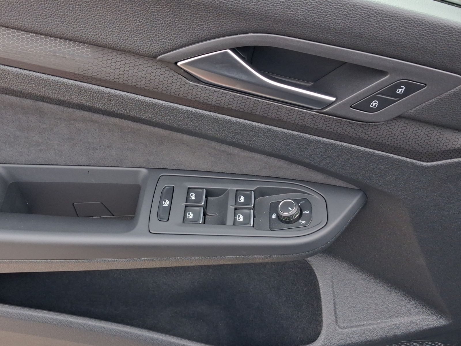 Volkswagen Golf GTI – Bild 8