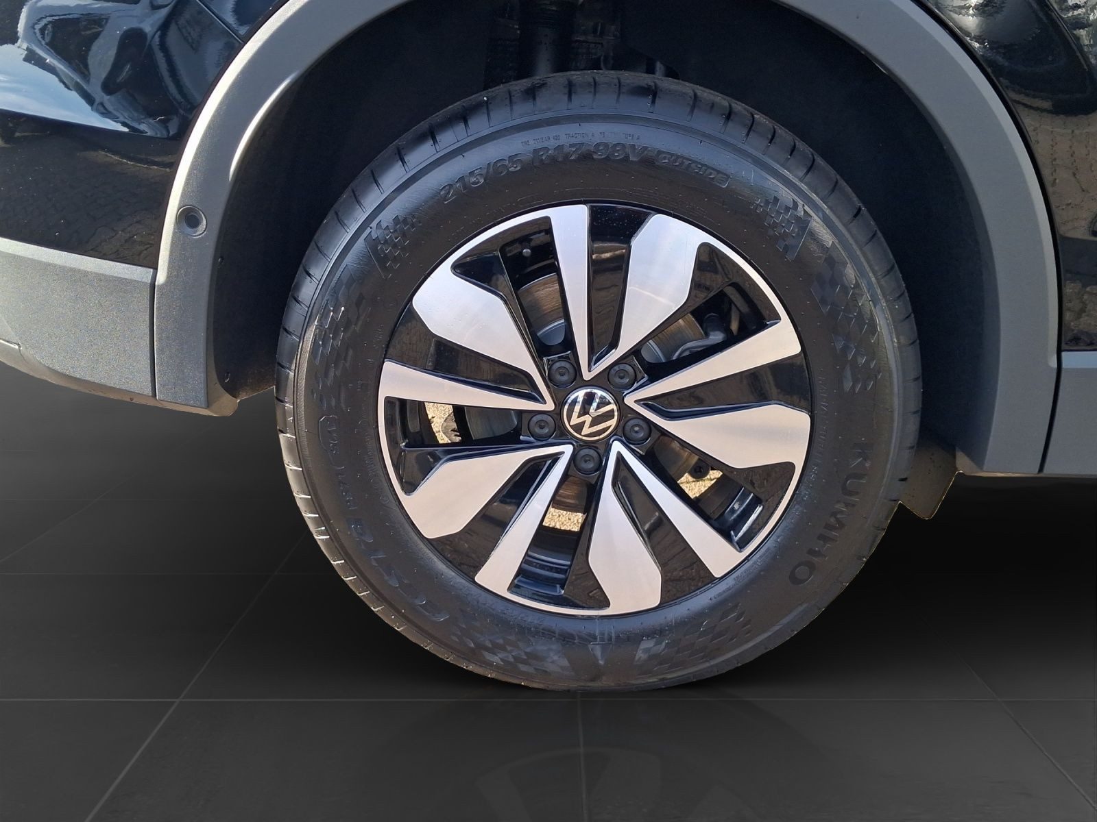 Volkswagen Tiguan – Bild 7