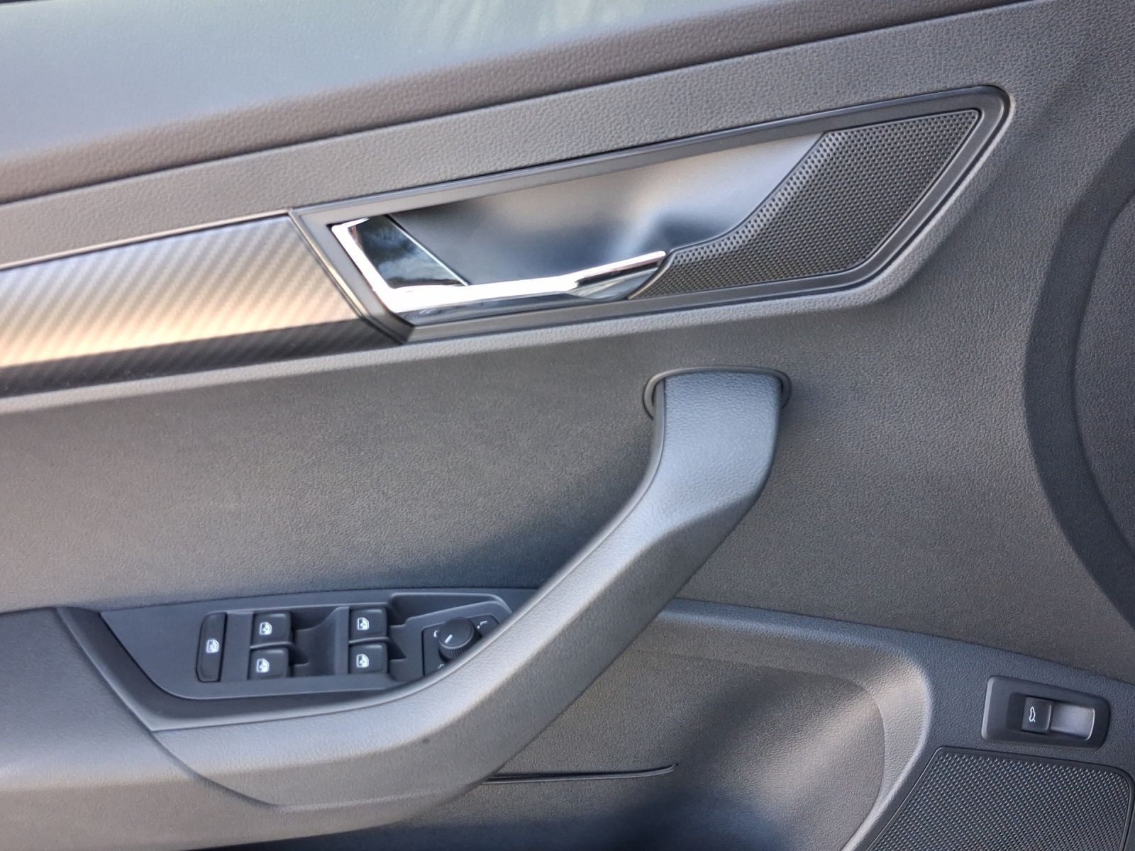 Skoda Karoq – Foto 8