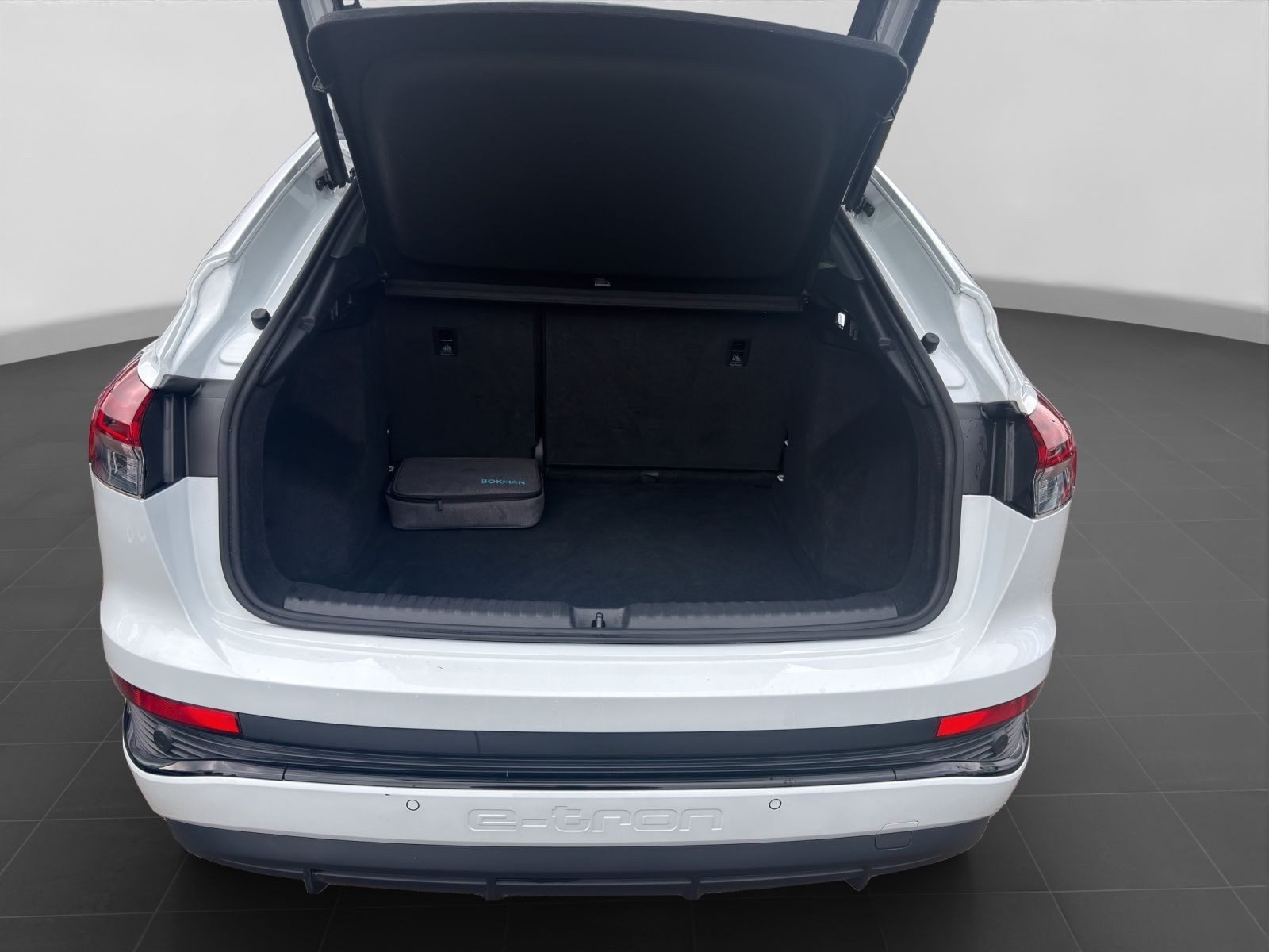 Audi Q4 e-tron – Foto 17