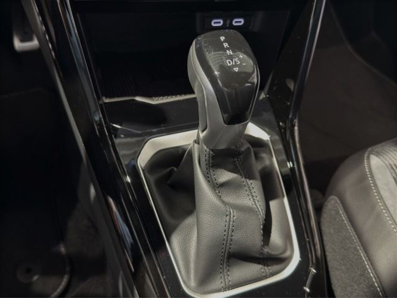 Volkswagen T-Roc – Bild 11