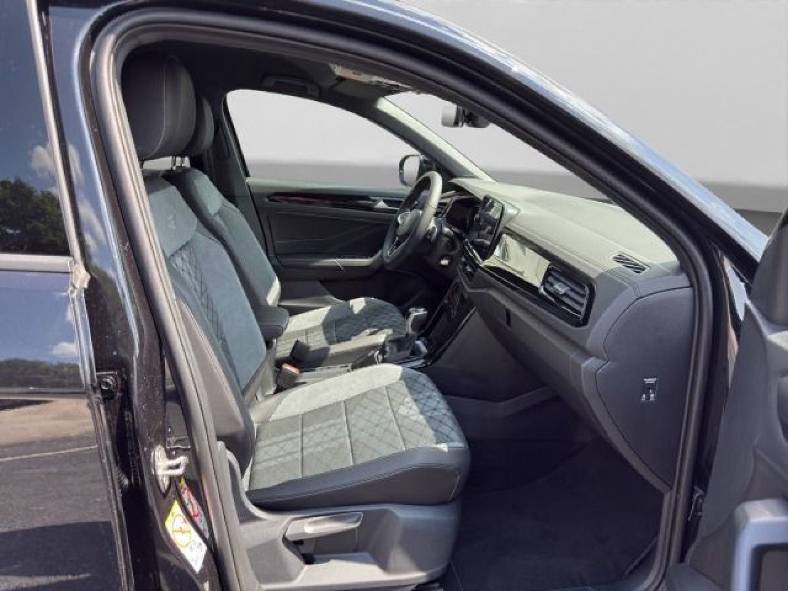 Volkswagen T-Roc – Foto 4