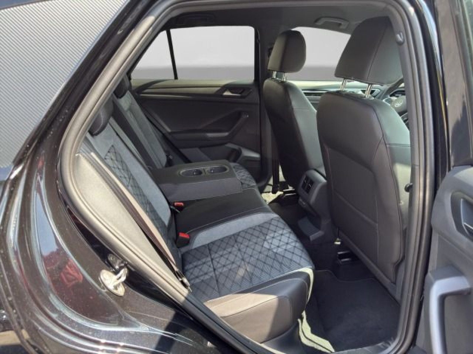 Volkswagen T-Roc – Foto 6
