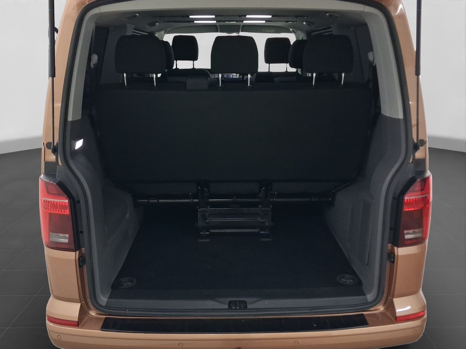 Volkswagen T6.1 Caravelle – Bild 14
