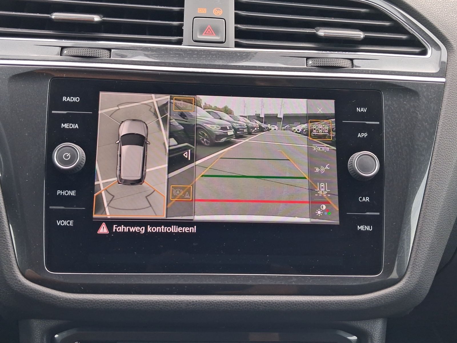 Volkswagen Tiguan Allspace – Bild 12