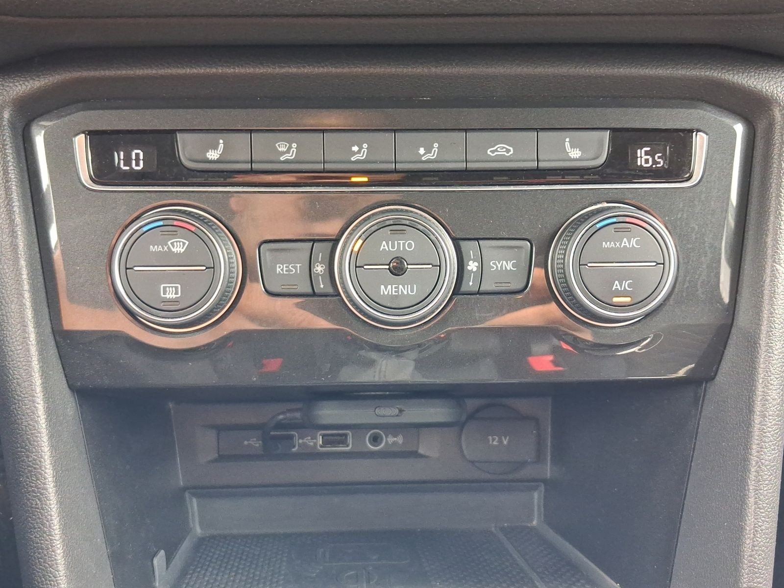 Volkswagen Tiguan Allspace – Bild 16